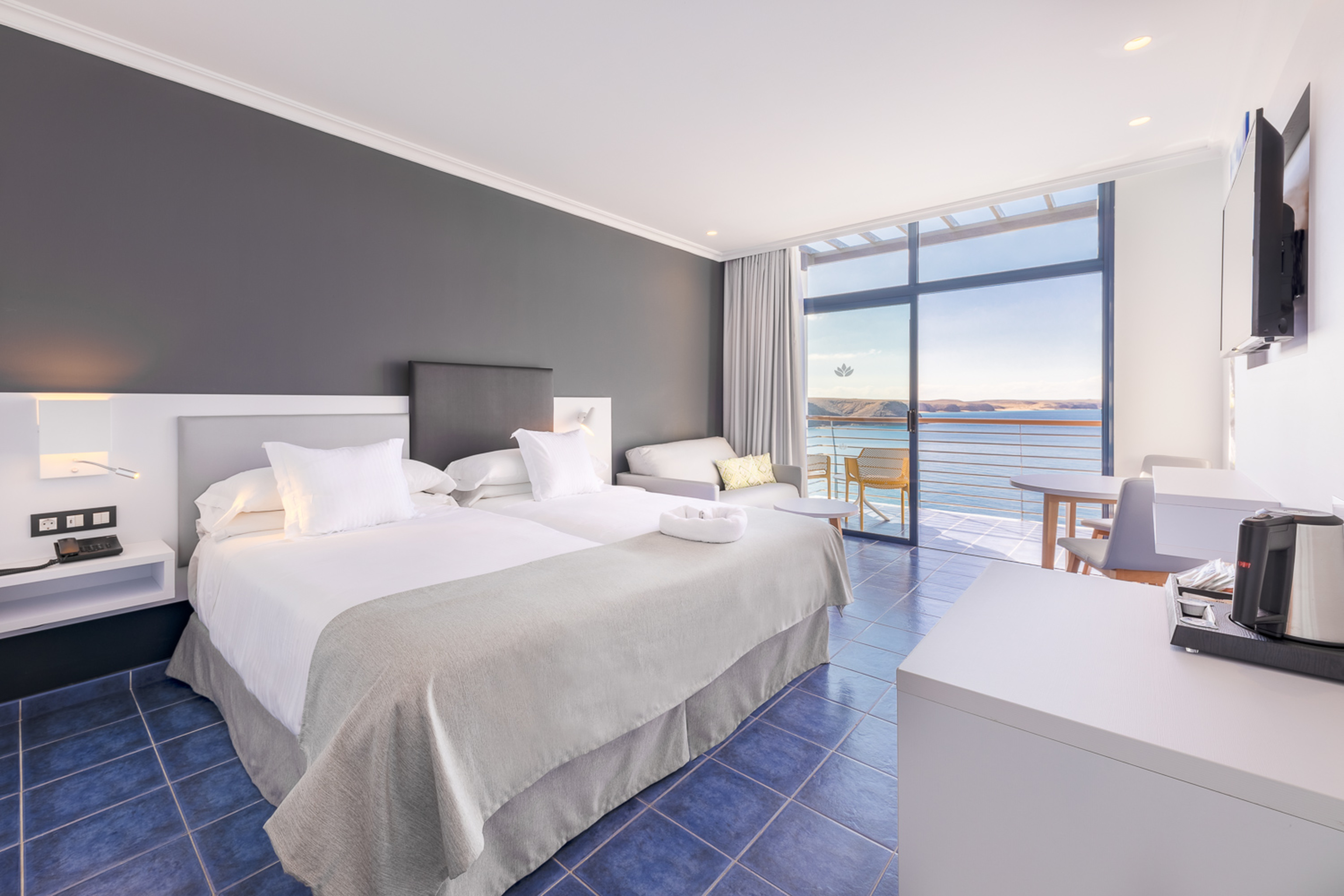 Double Single Sea View