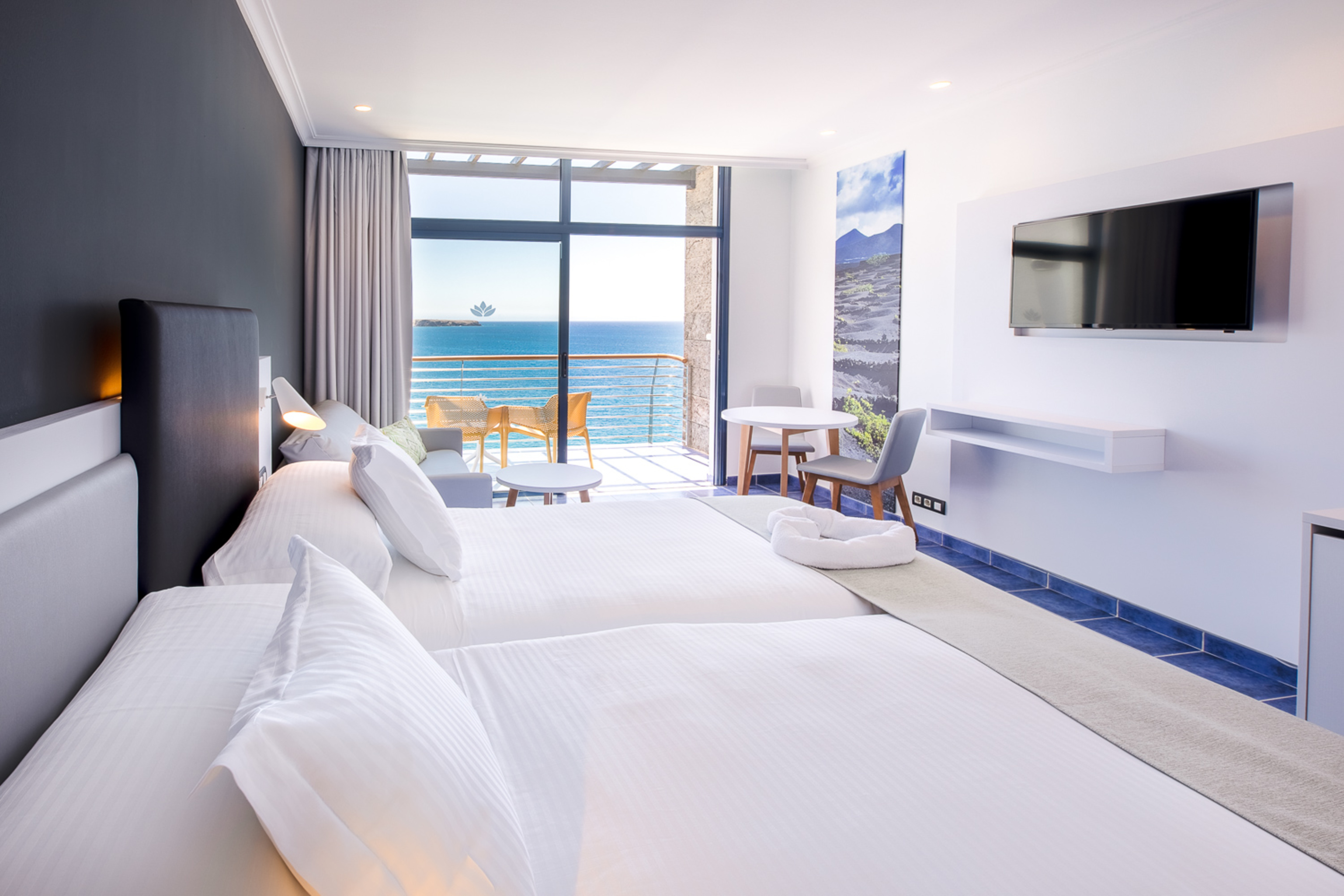 Double Single Sea View