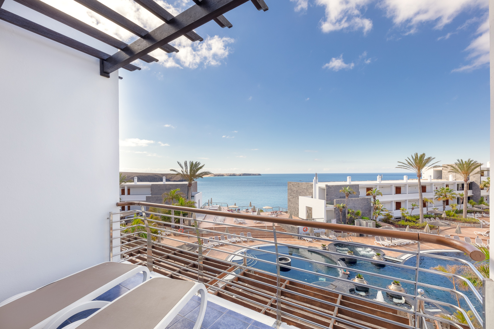 Double Single Sea View