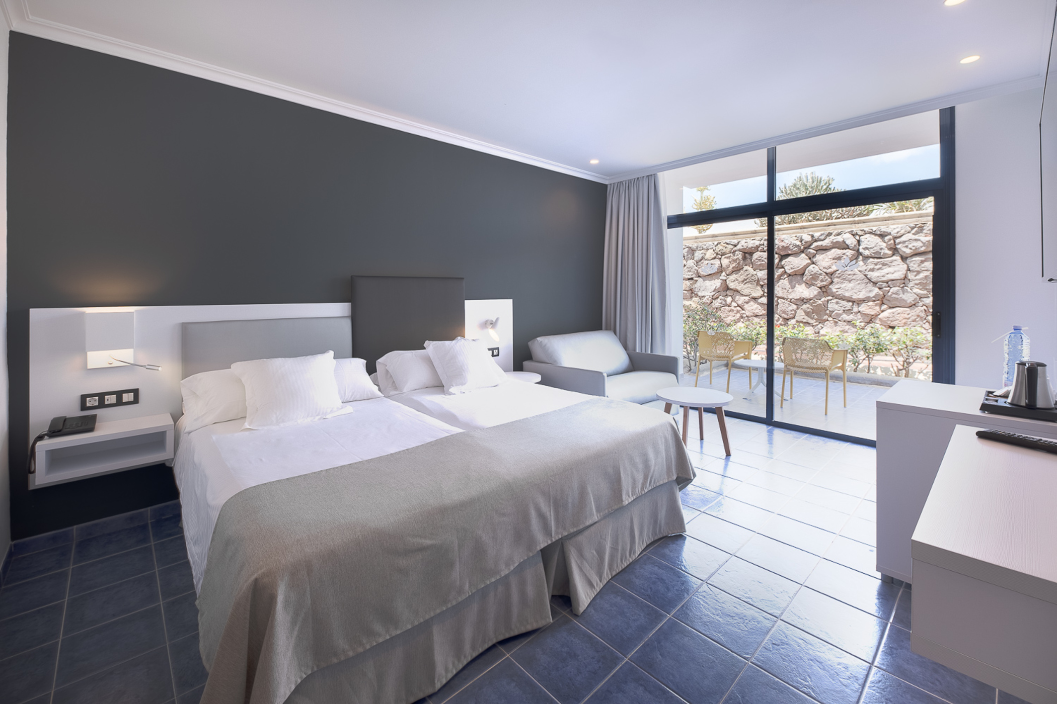 Double or Twin Standard