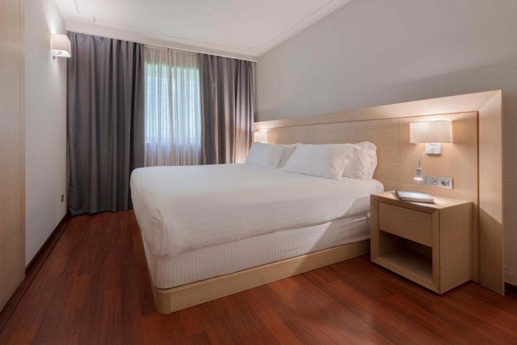 Double or Twin Deluxe