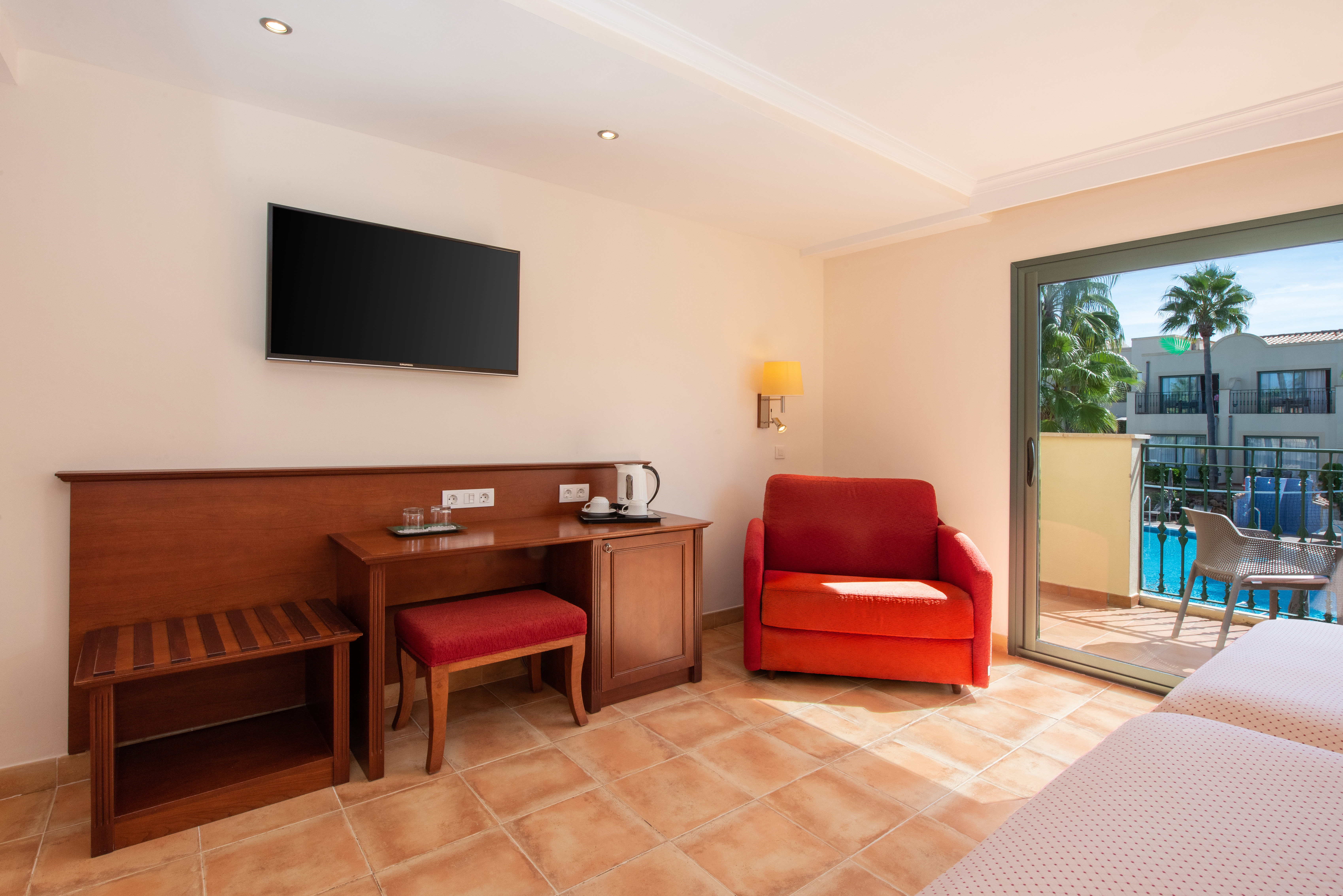 Double Single Pool View