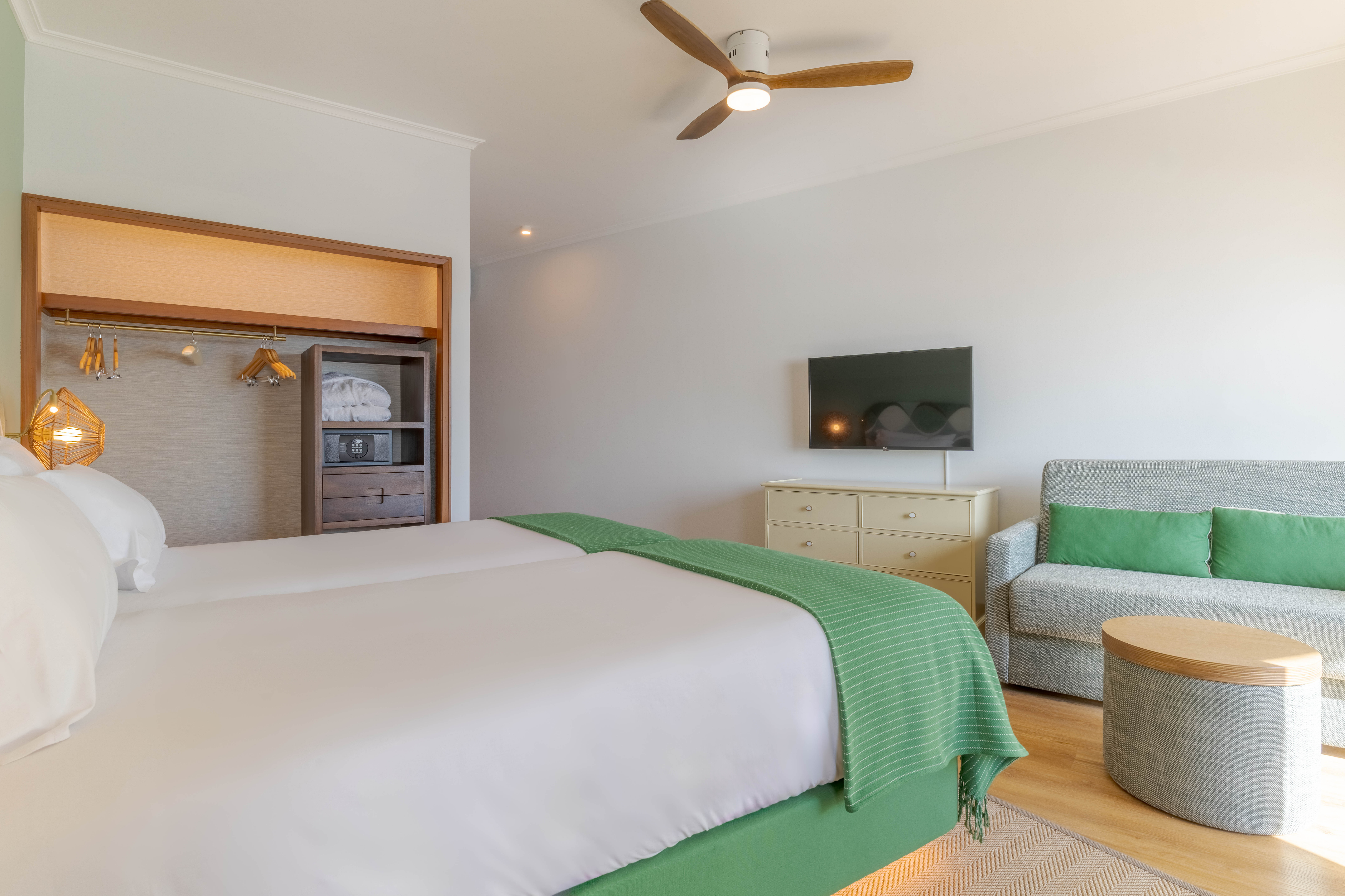 Double or Twin Sea View