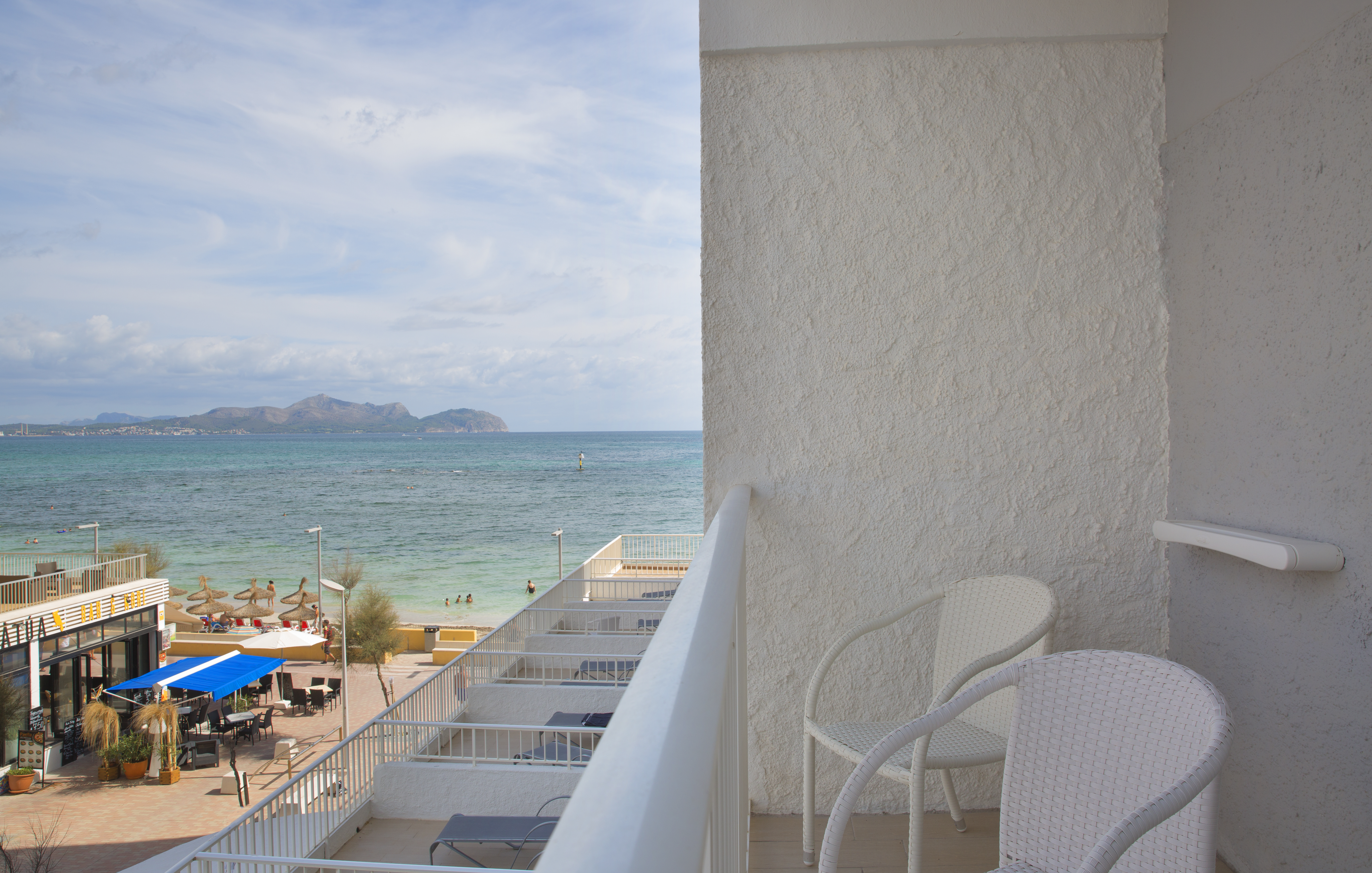 Double or Twin Side Sea View