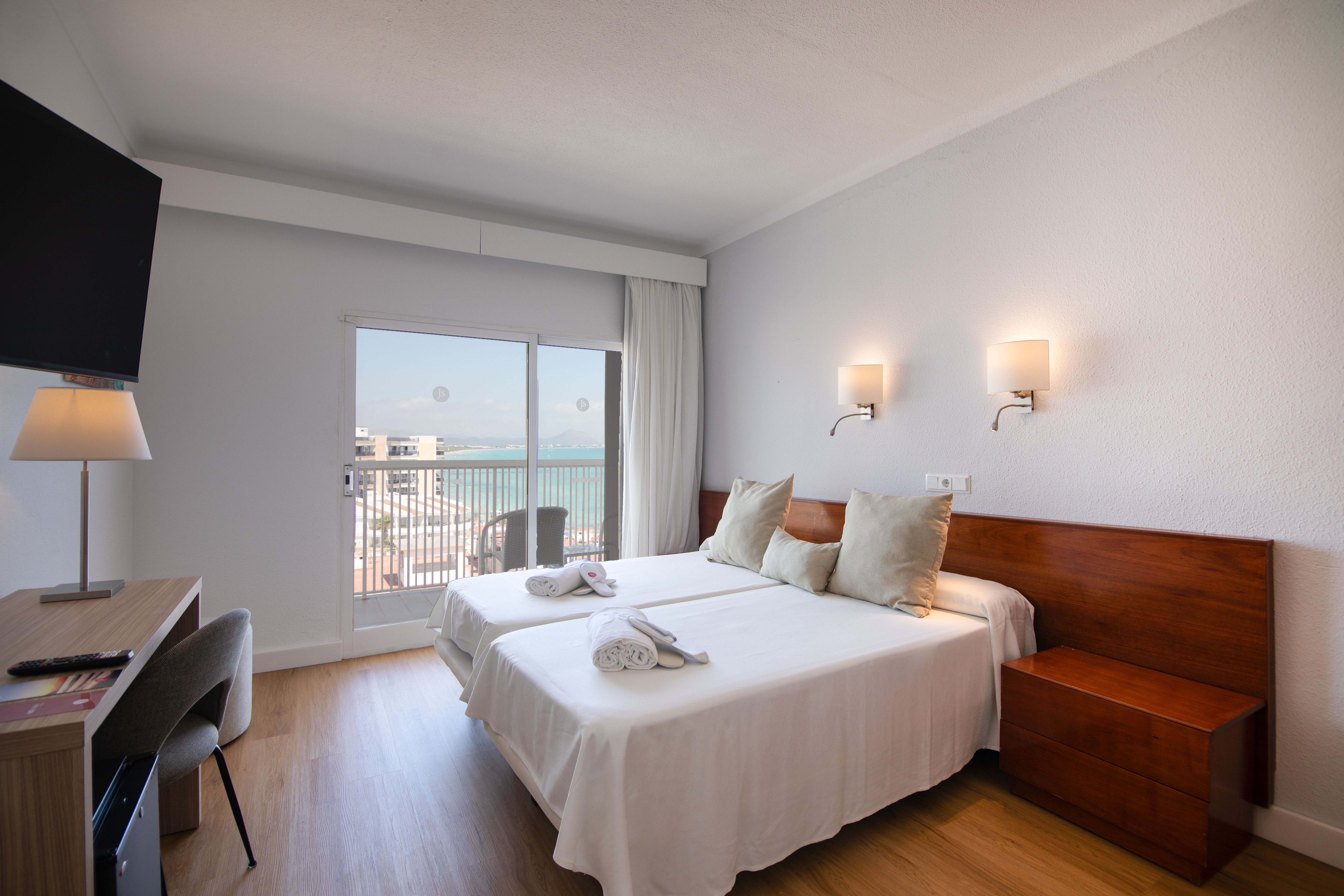 Double or Twin Partial Ocean View