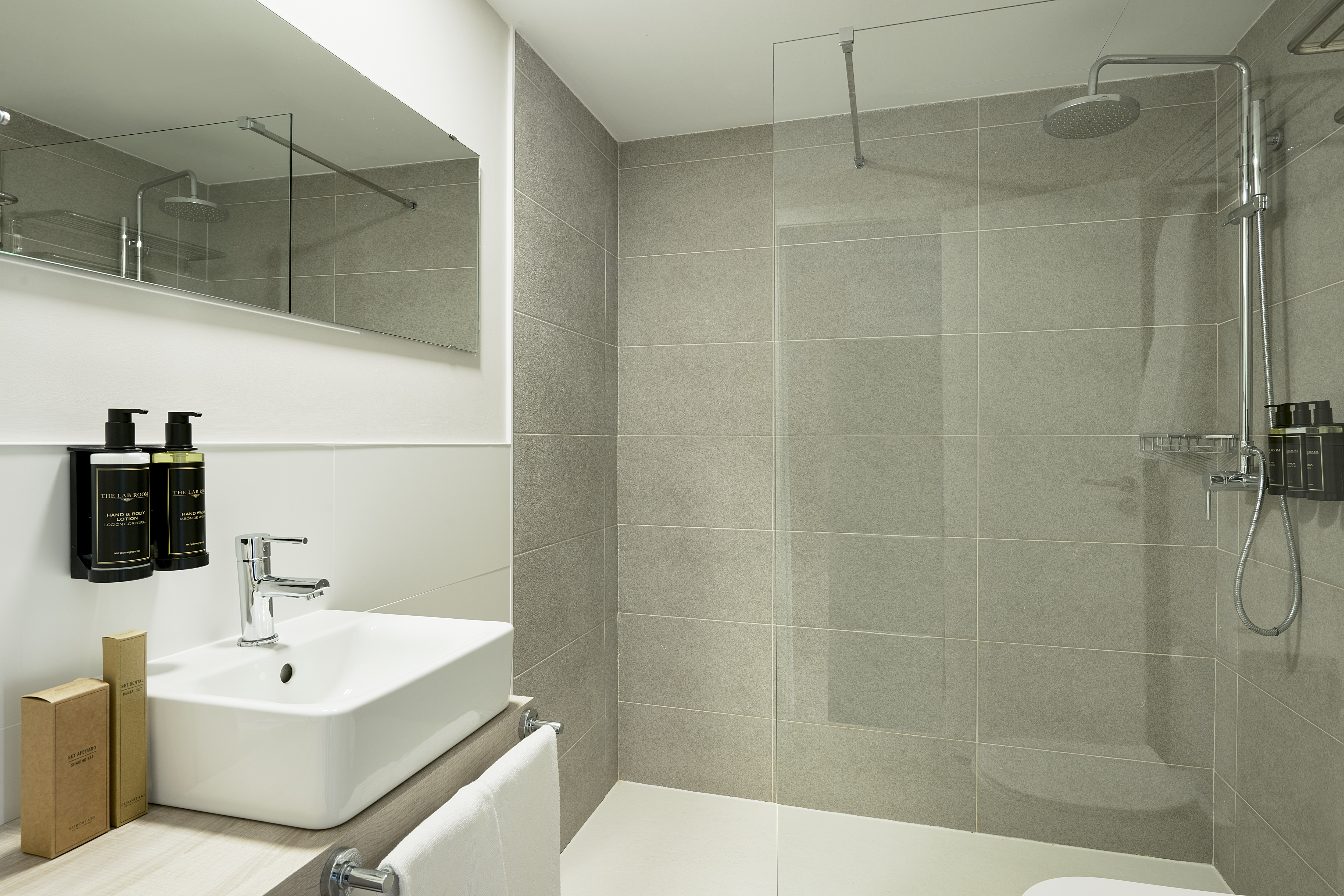 Double or Twin Deluxe Sea View