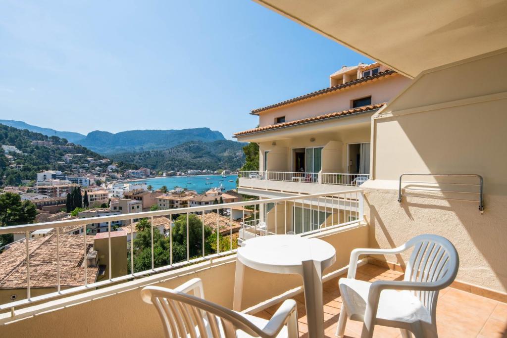 Double or Twin Superior Sea View