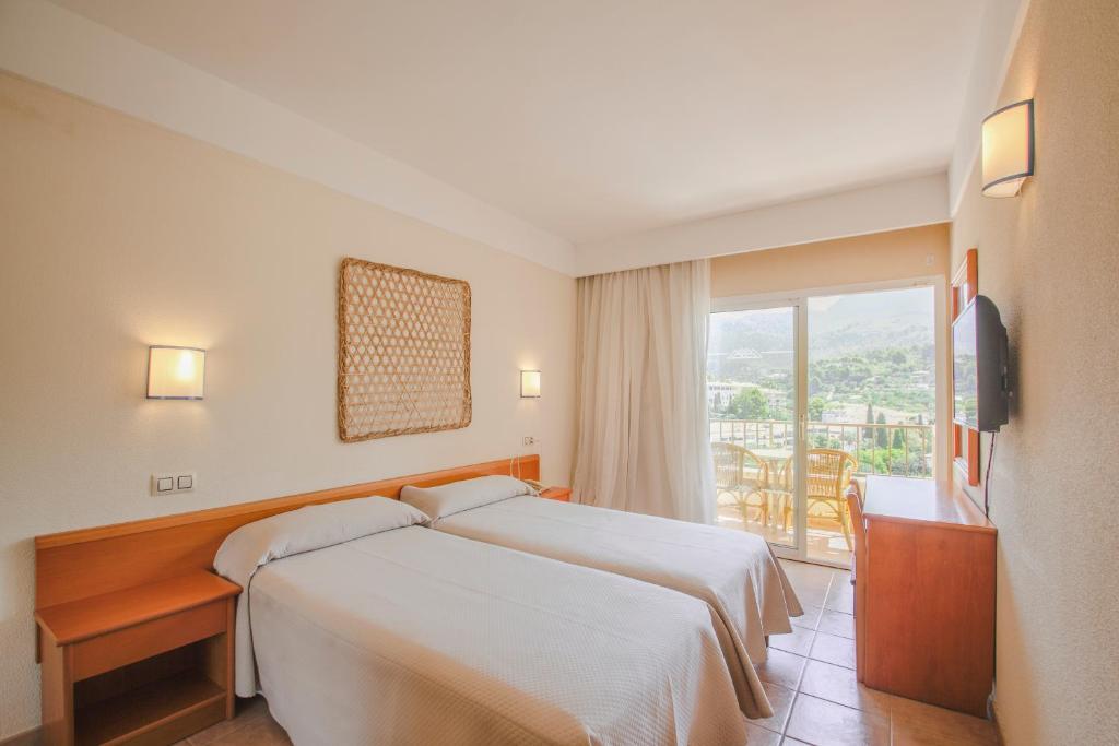 Double or Twin Standard