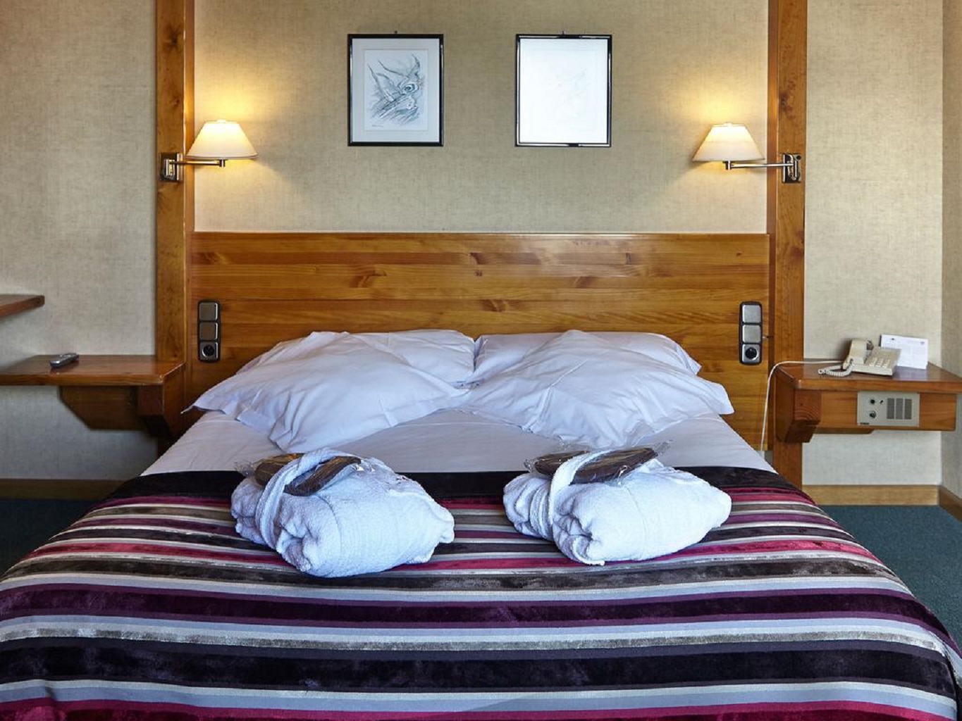 Double or Twin Standard