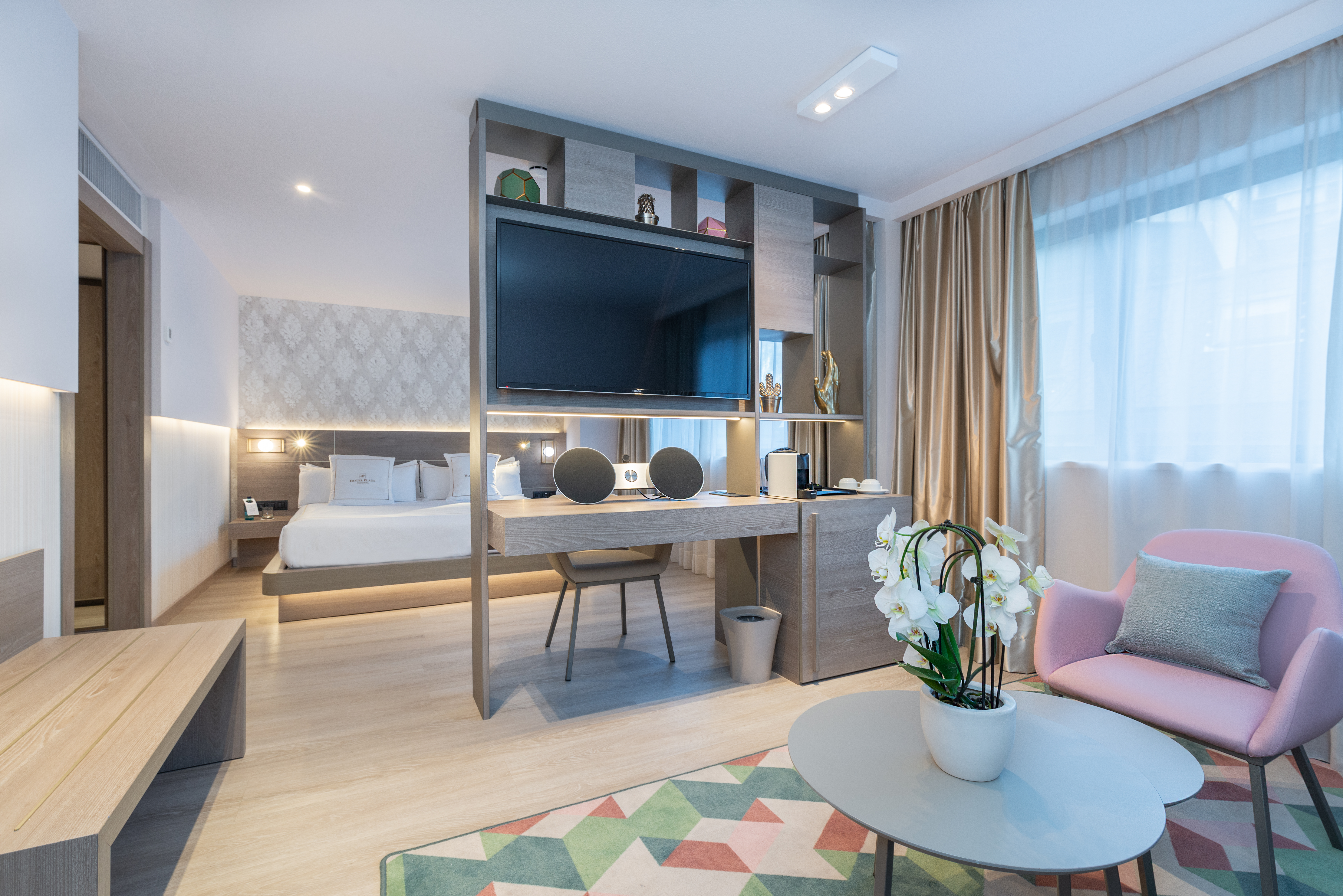 Double or Twin Deluxe