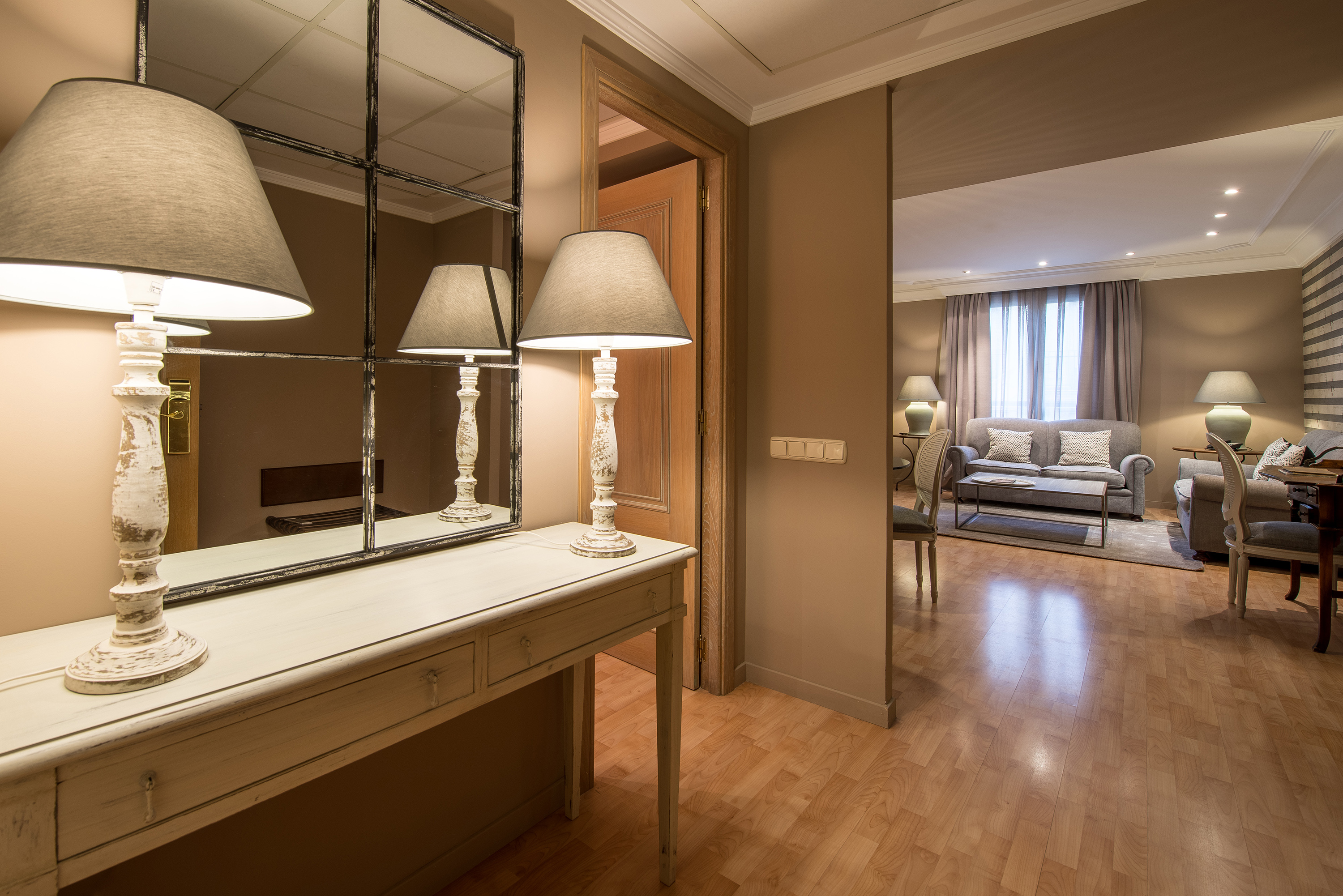 Junior Suite Capacity 1