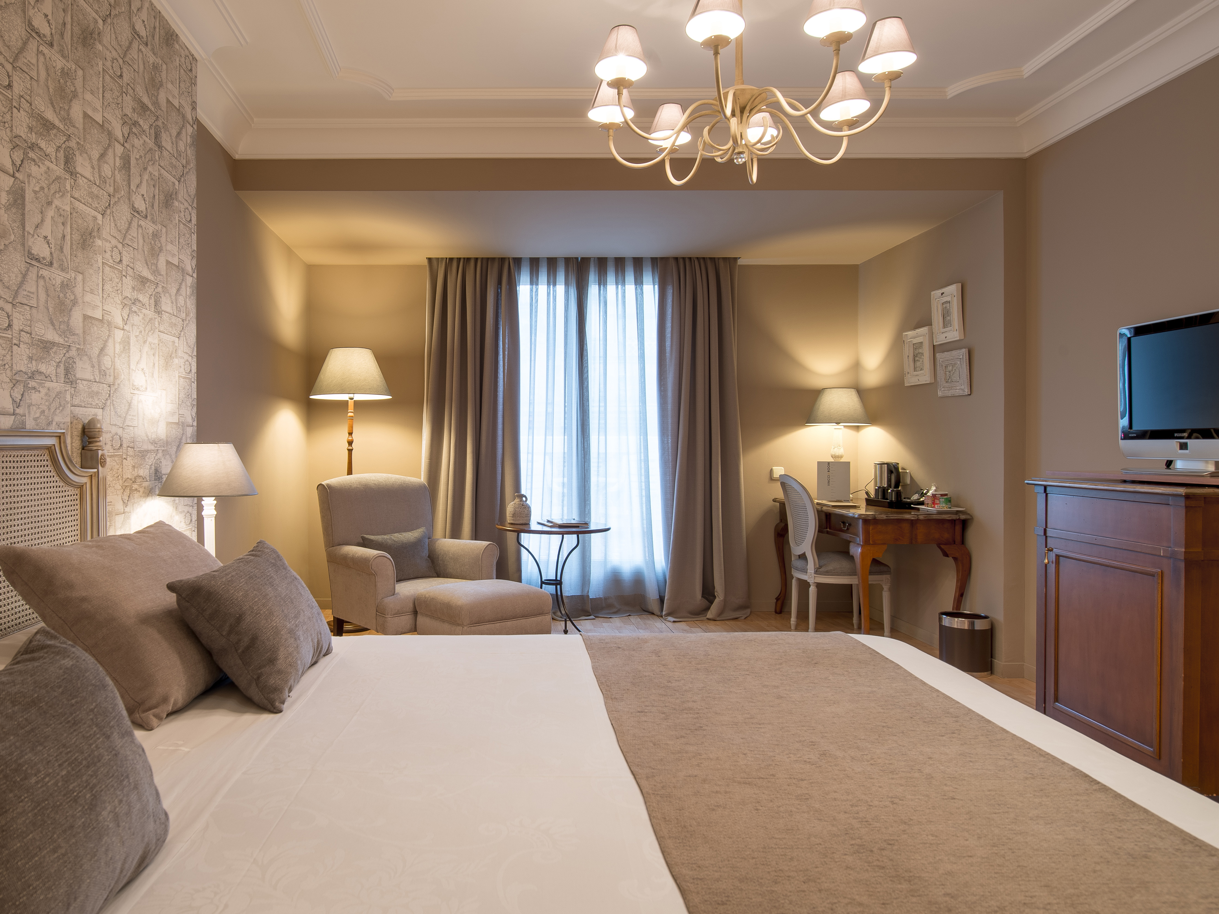 Double Single Superior