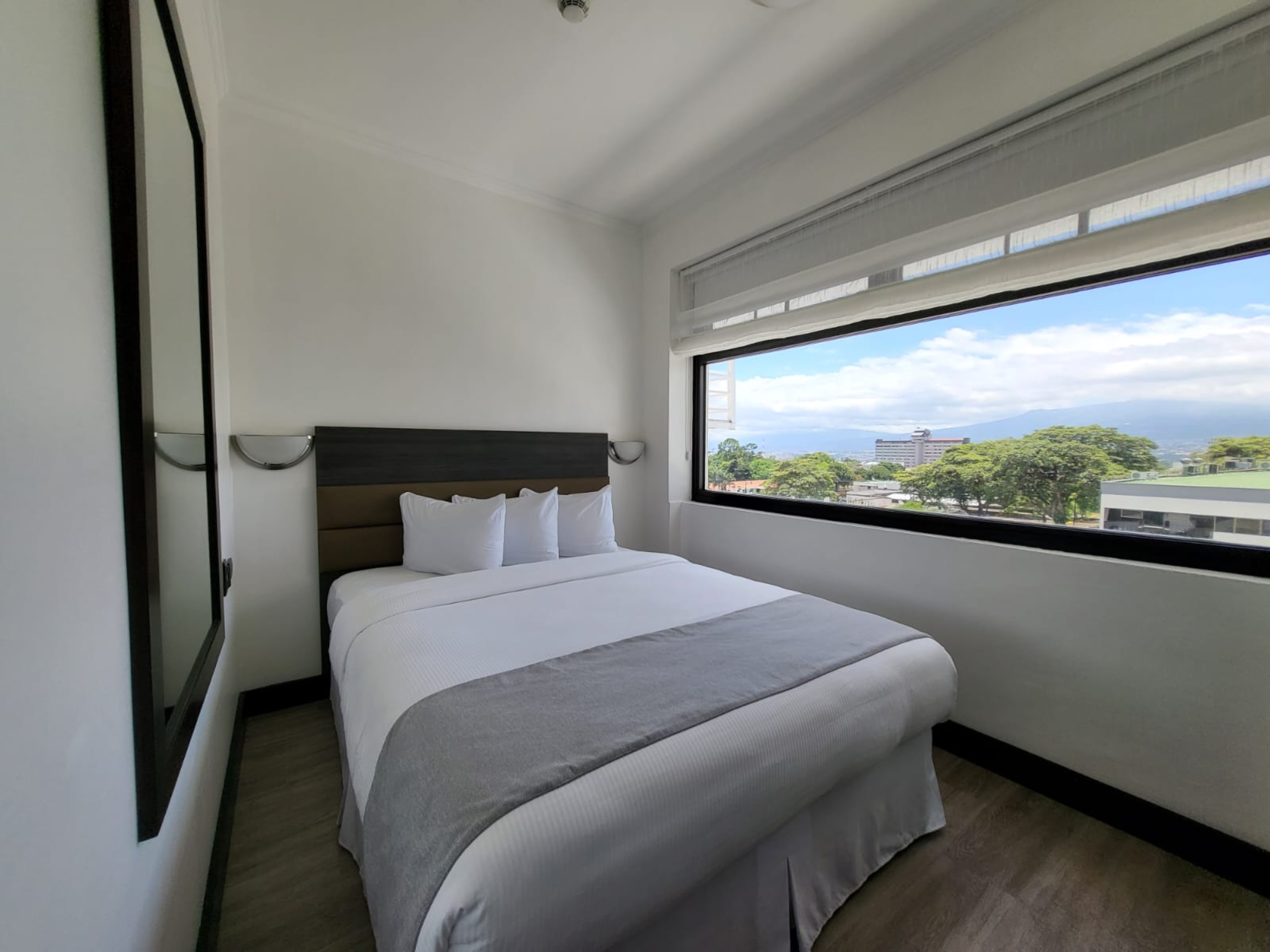 Family Room Connecting Room