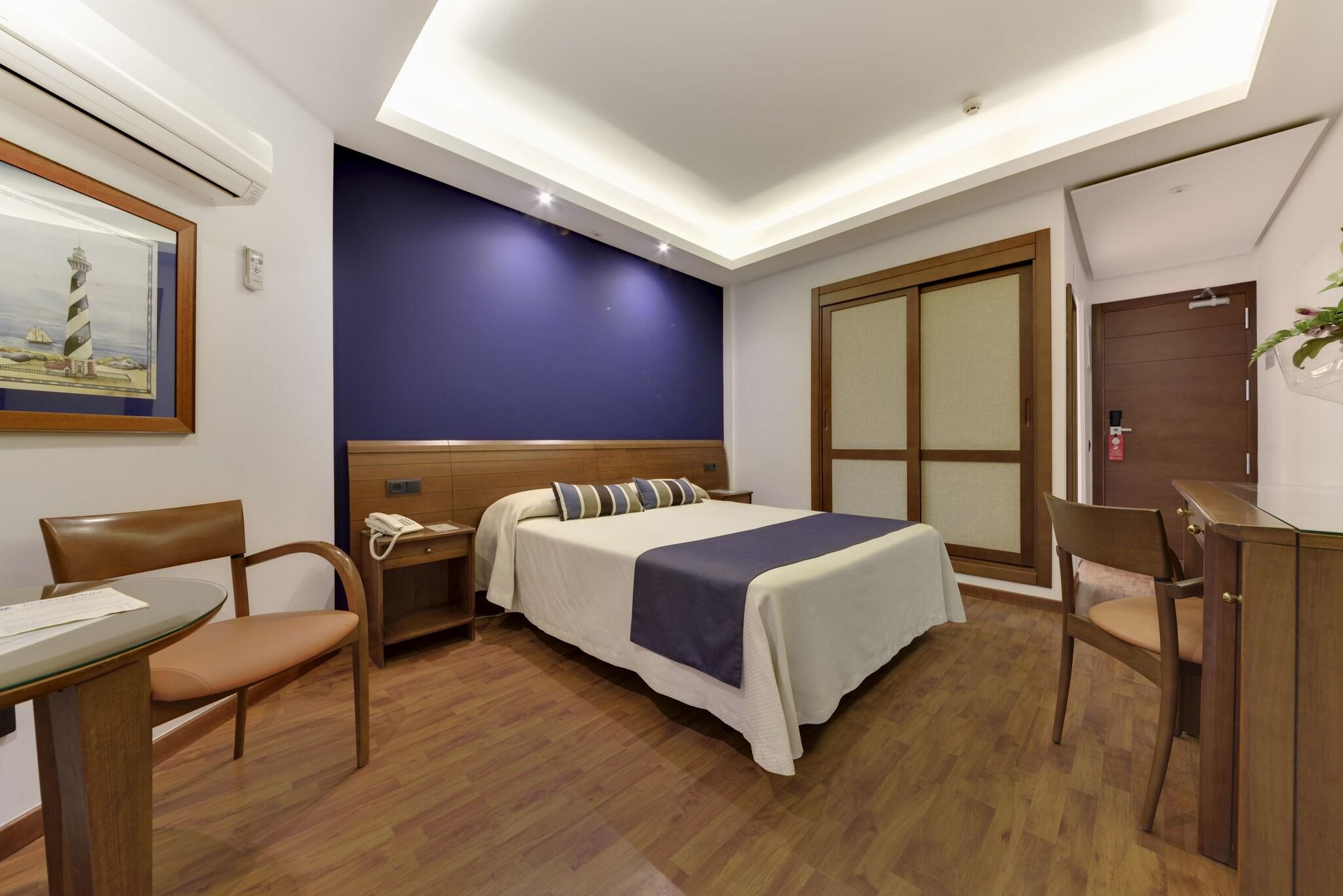 Double or Twin Two Beds