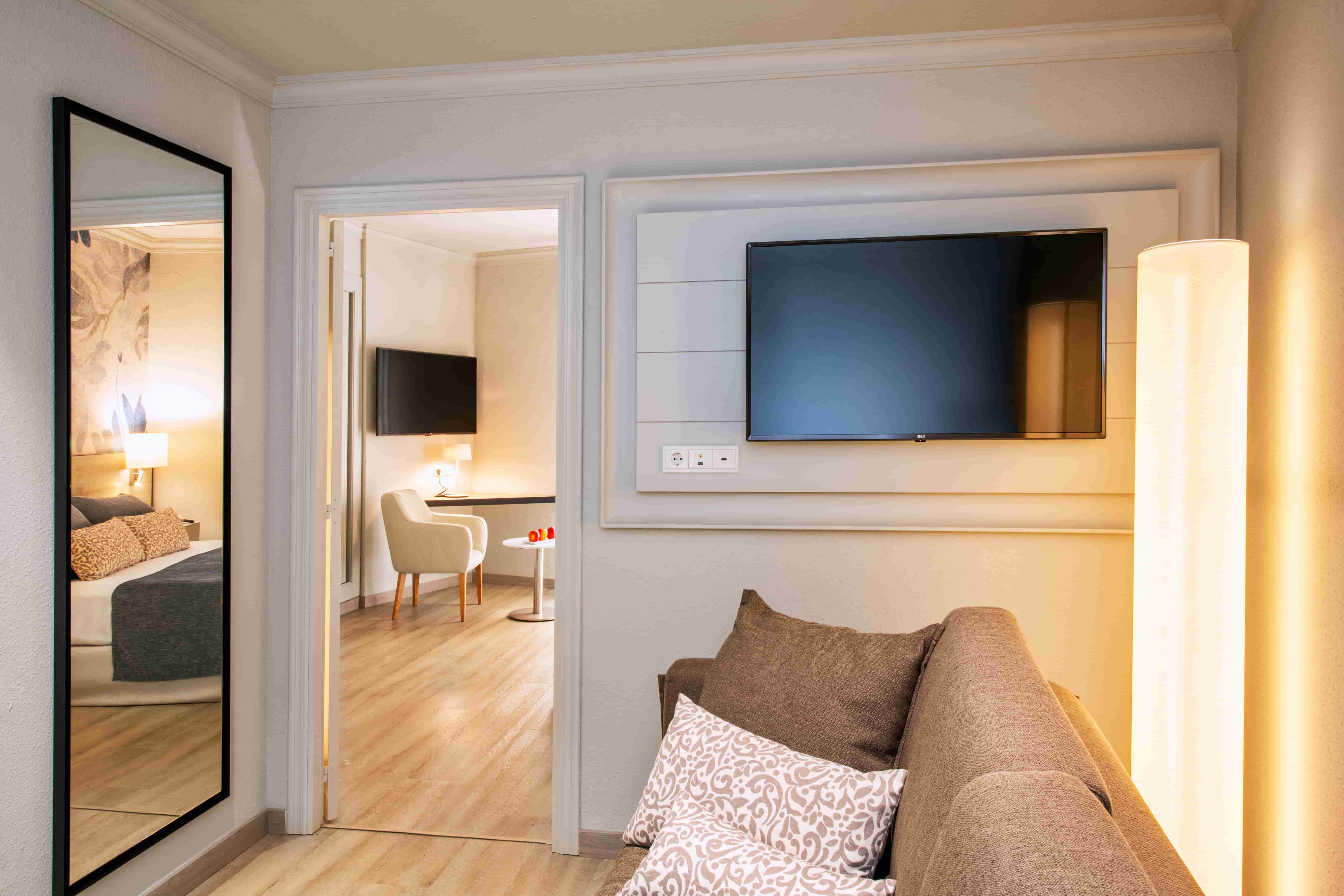 Family Room Standard