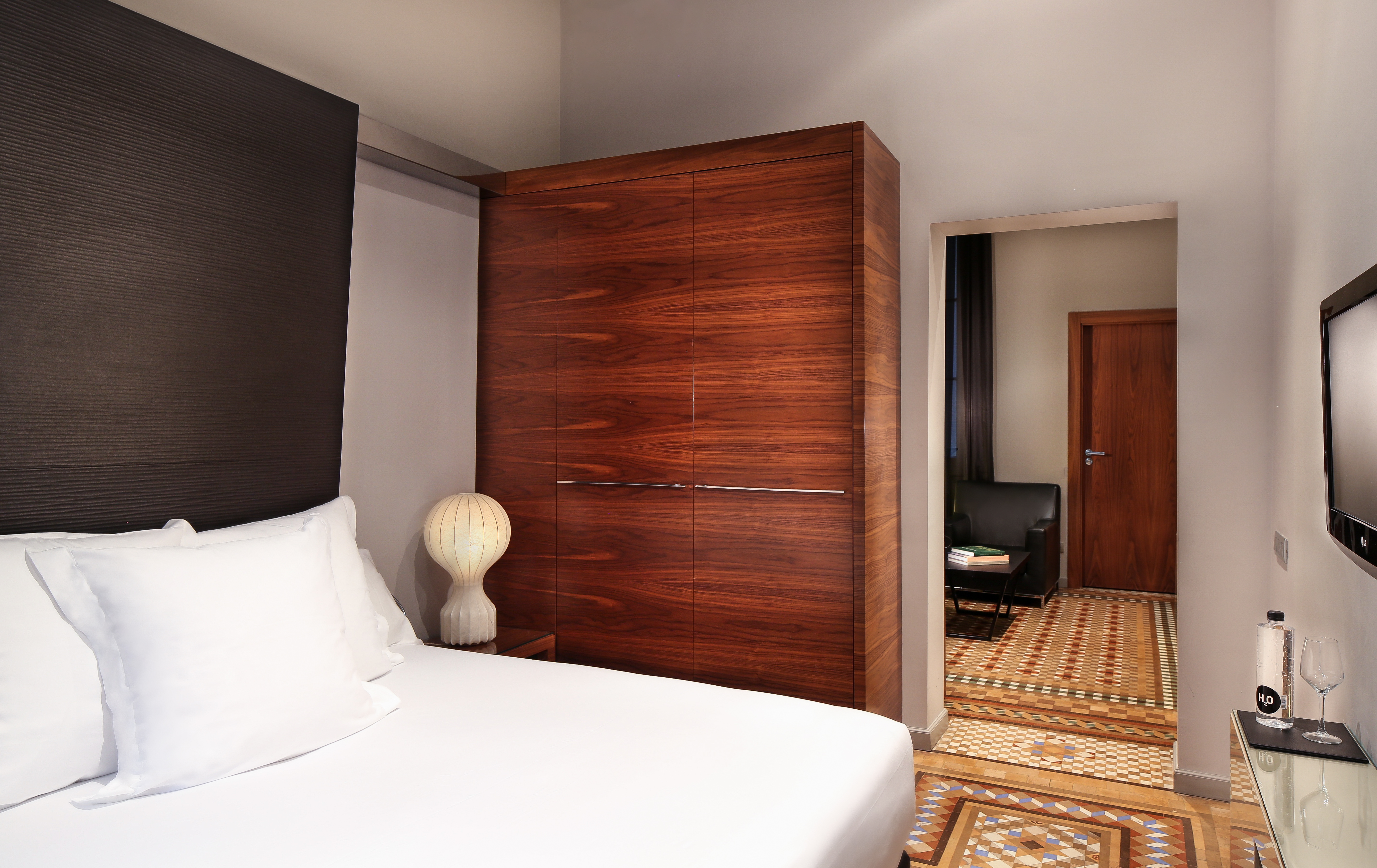 Apartment Capacity 4