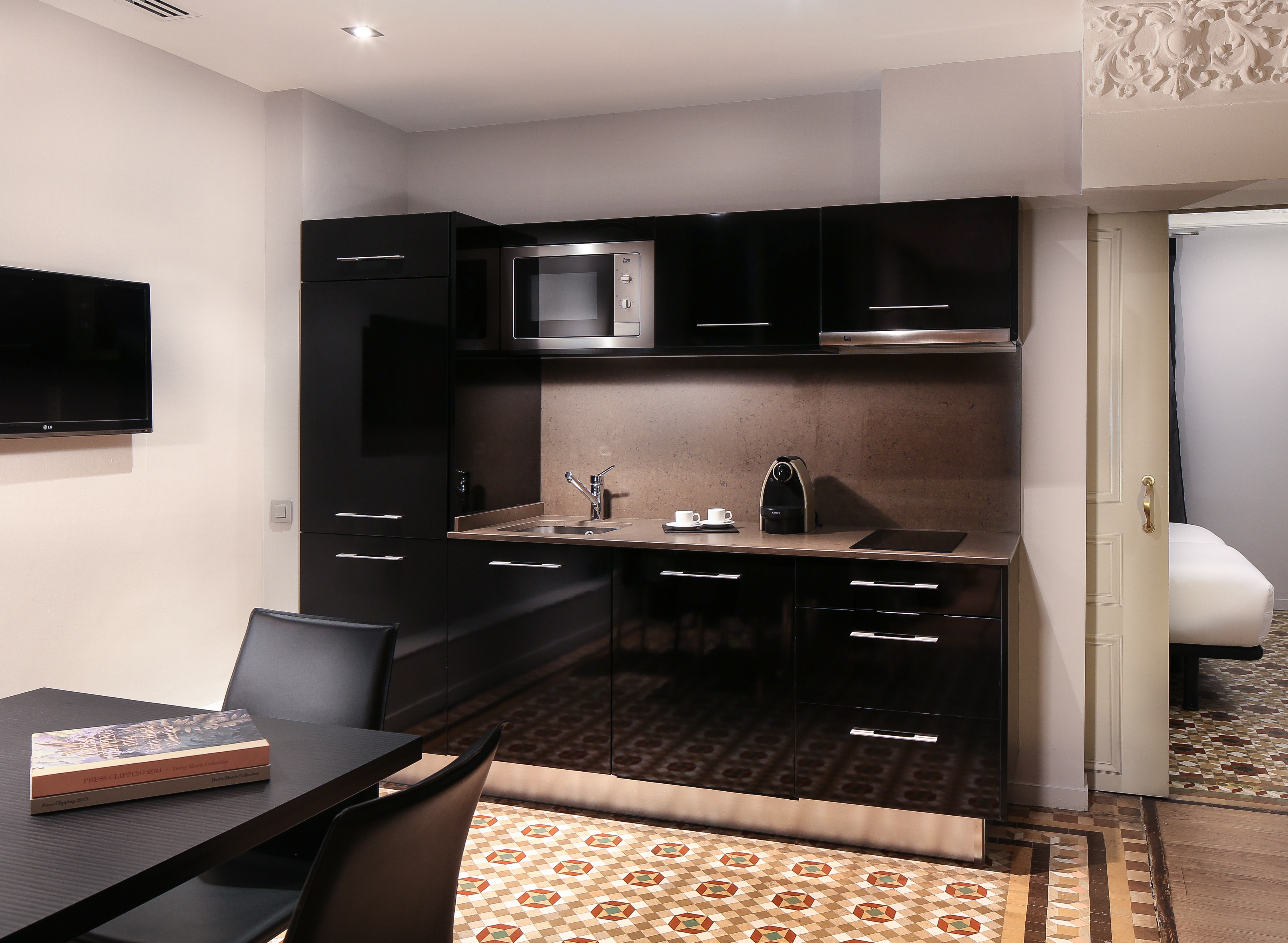 Apartment Capacity 4