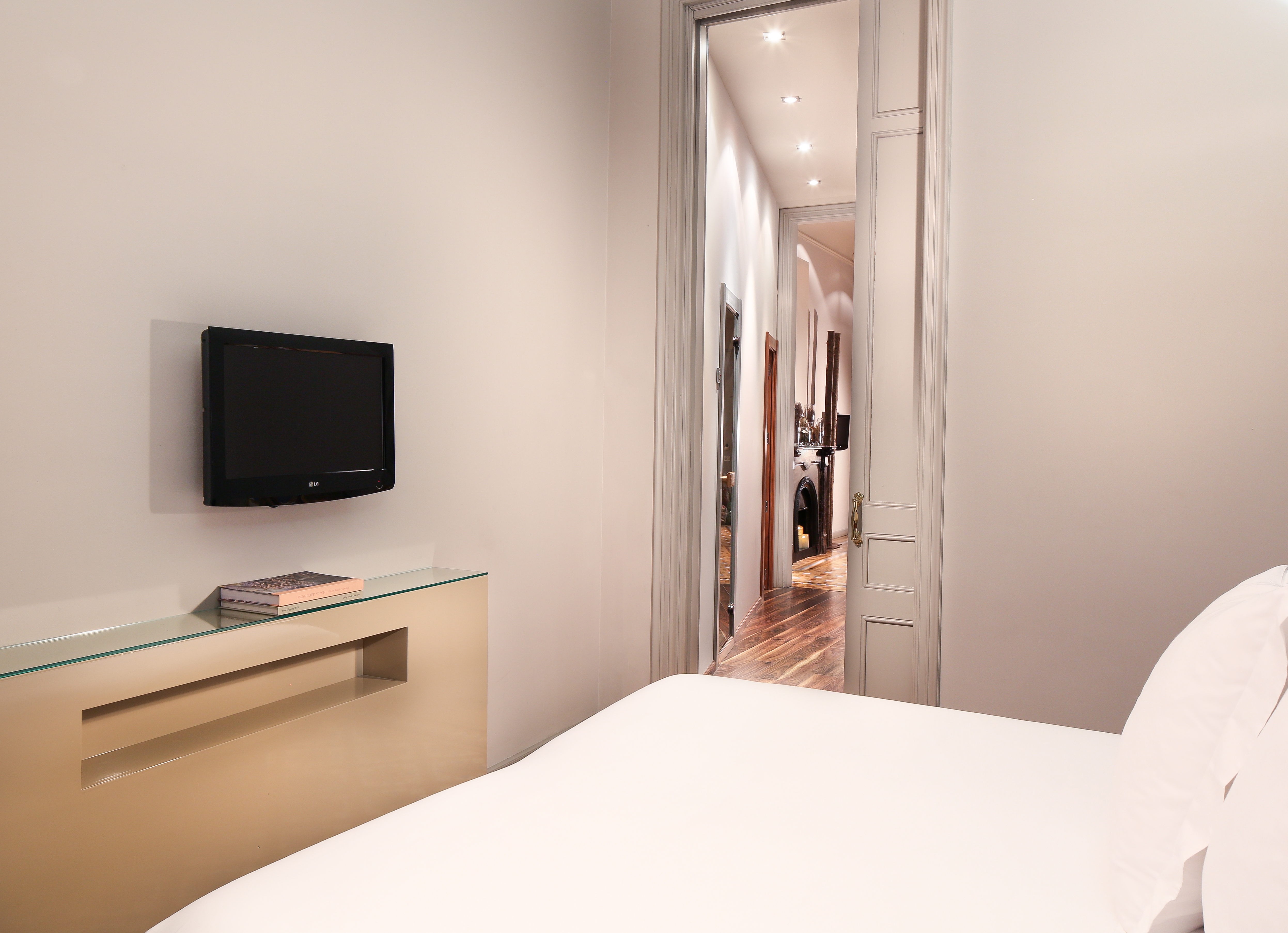 Apartment Capacity 4