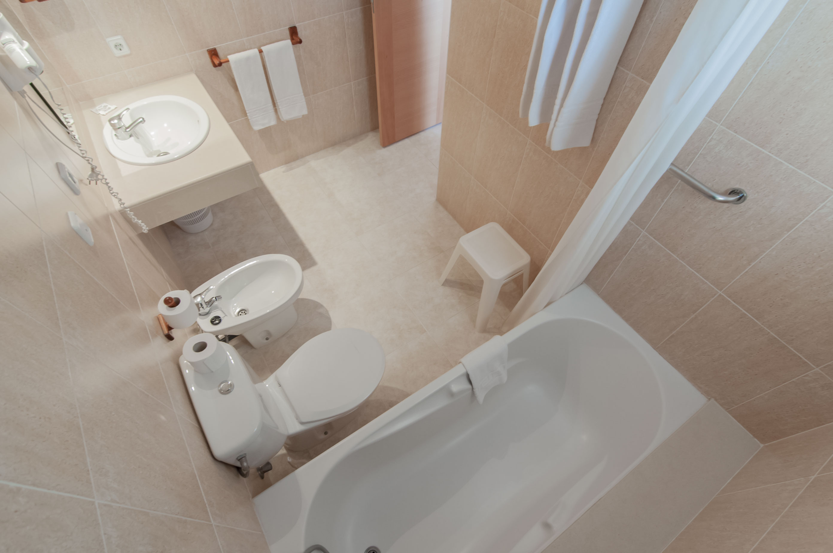 Double or Twin Capacity 2