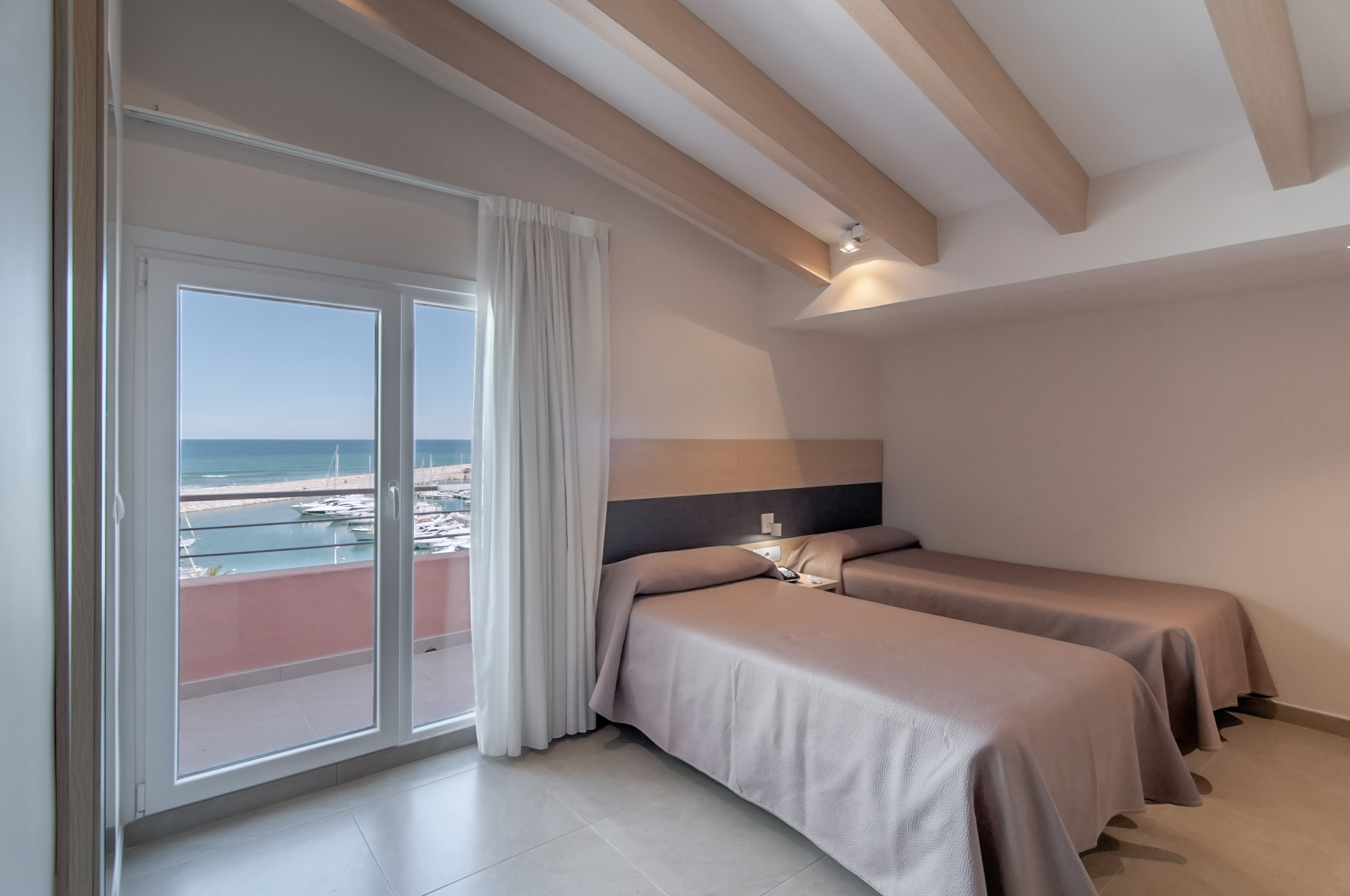 Double or Twin Capacity 2