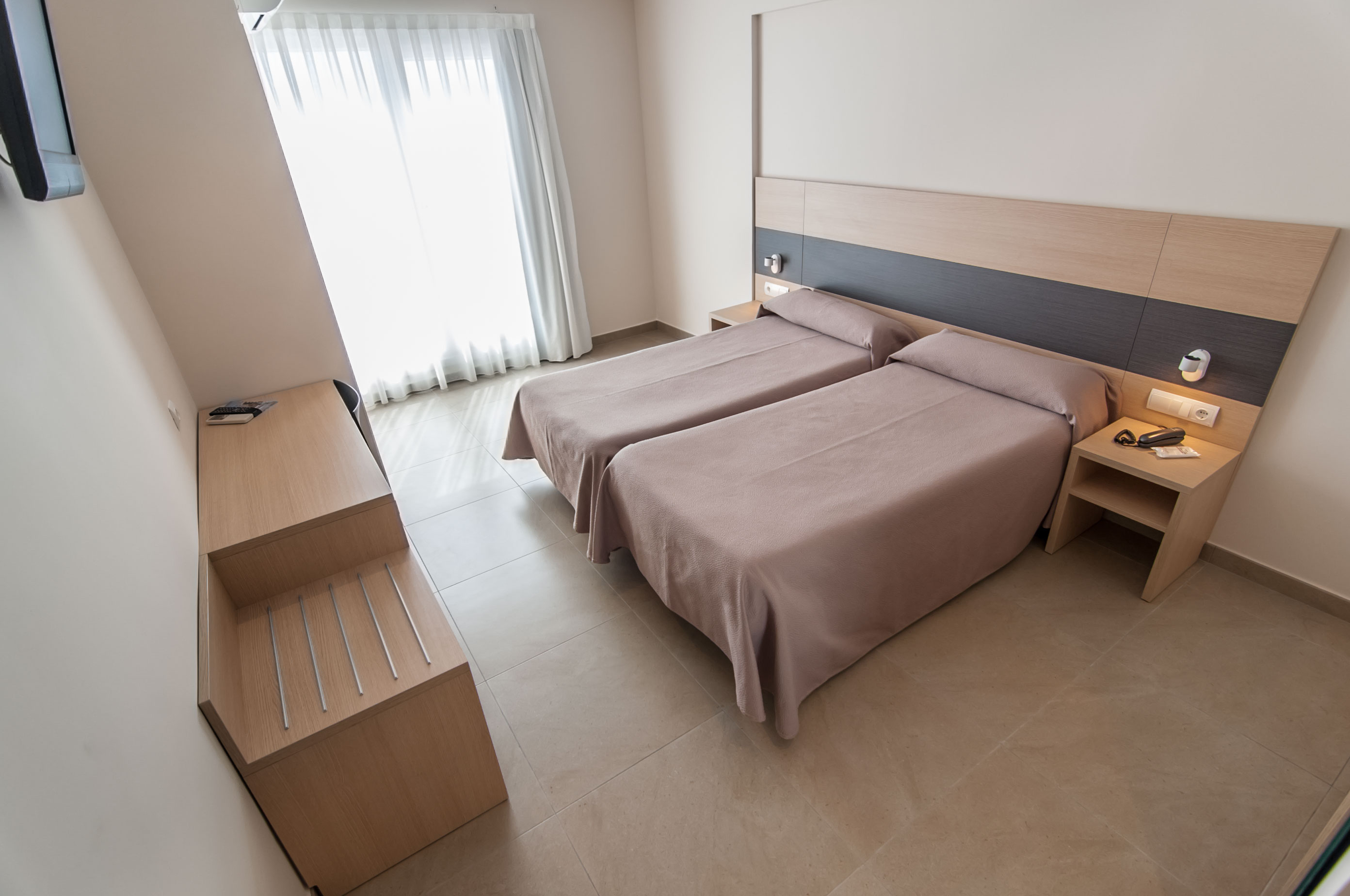 Double or Twin Capacity 2