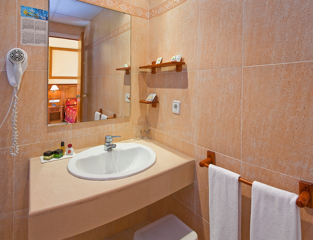 Double or Twin Capacity 3