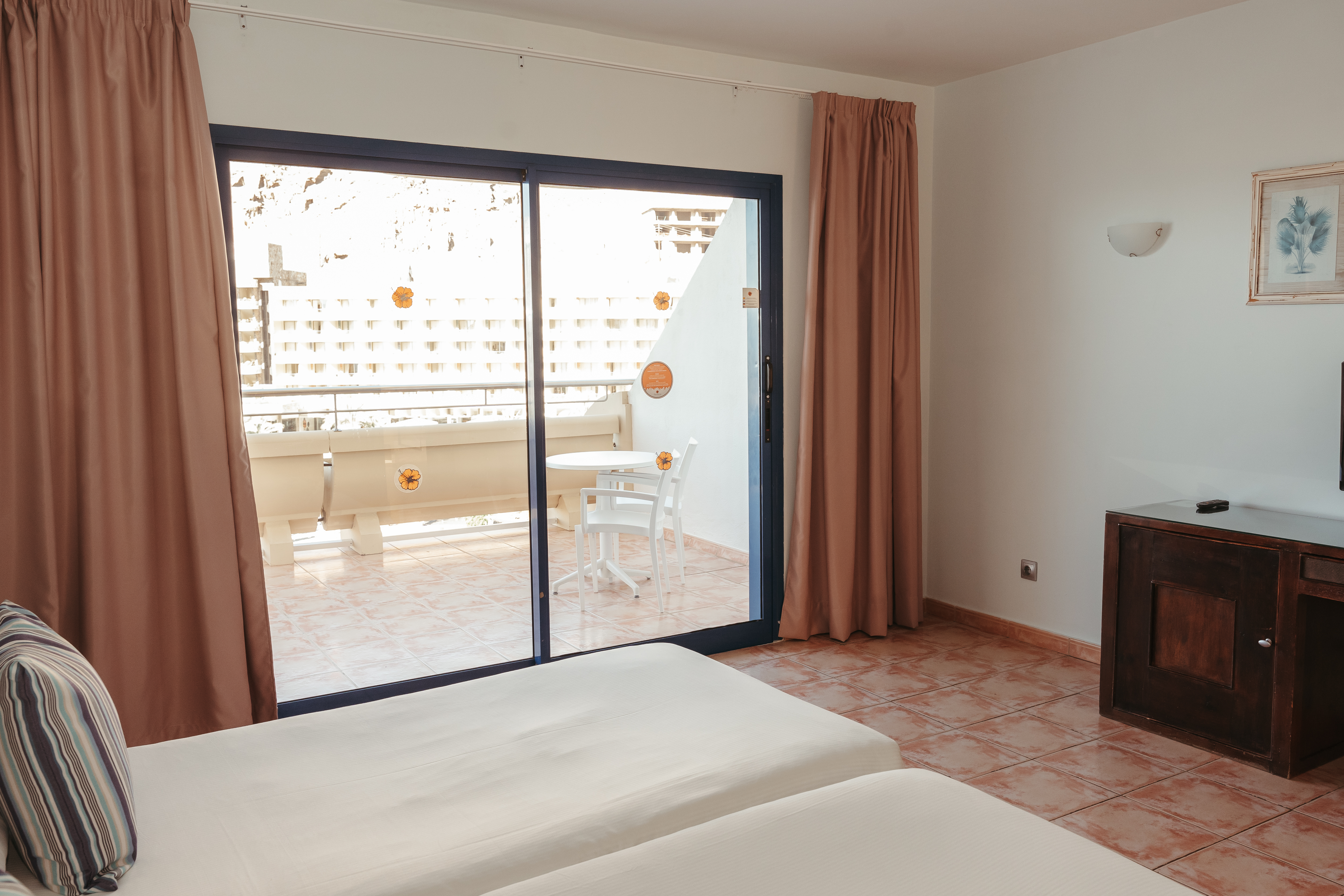 Double Single Superior