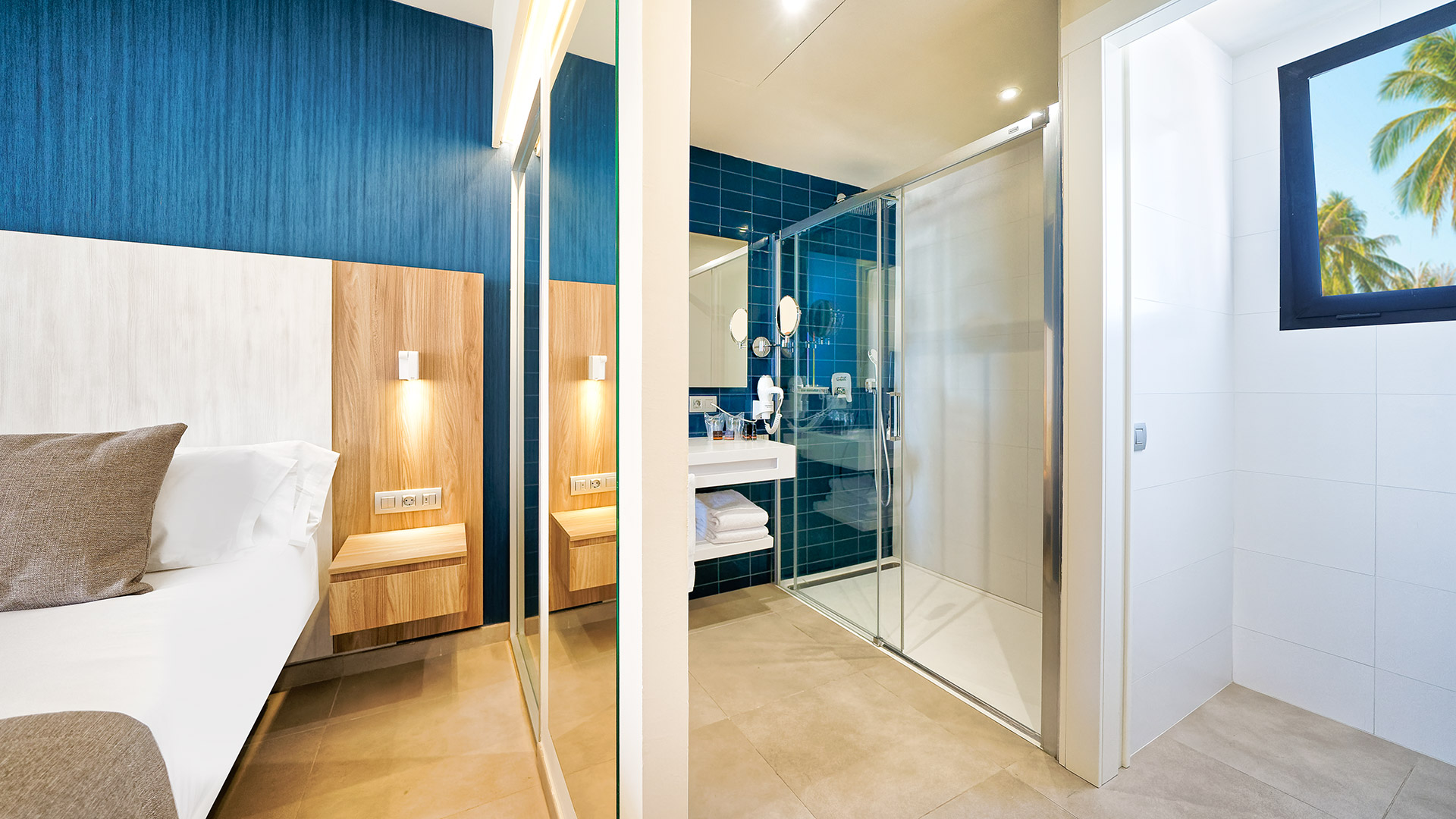 Double or Twin Deluxe