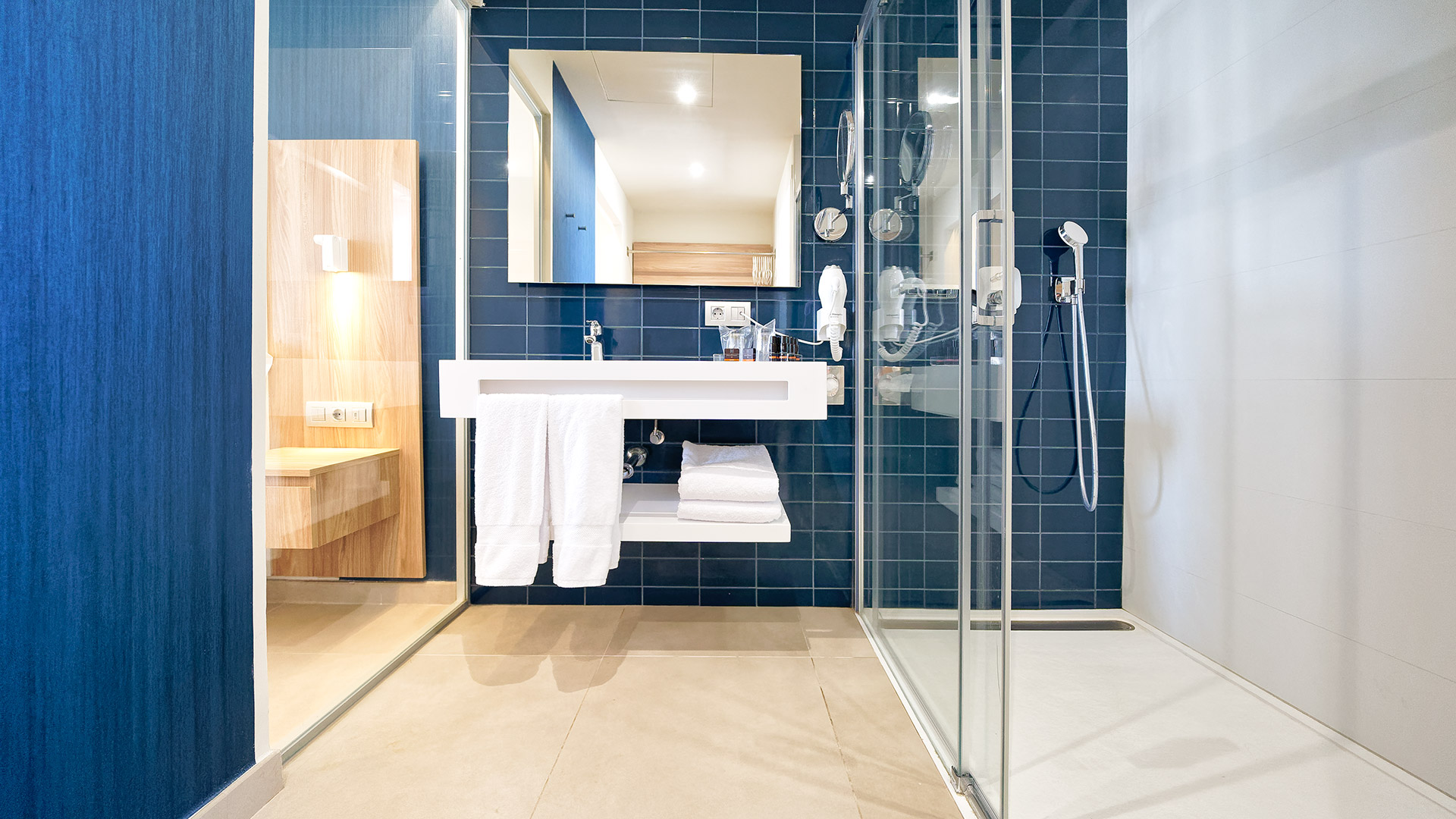 Double or Twin Deluxe