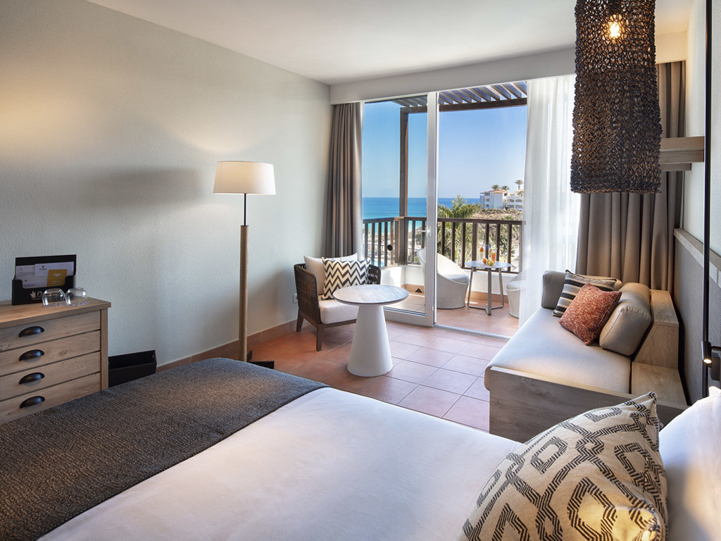 Double or Twin Side Sea View