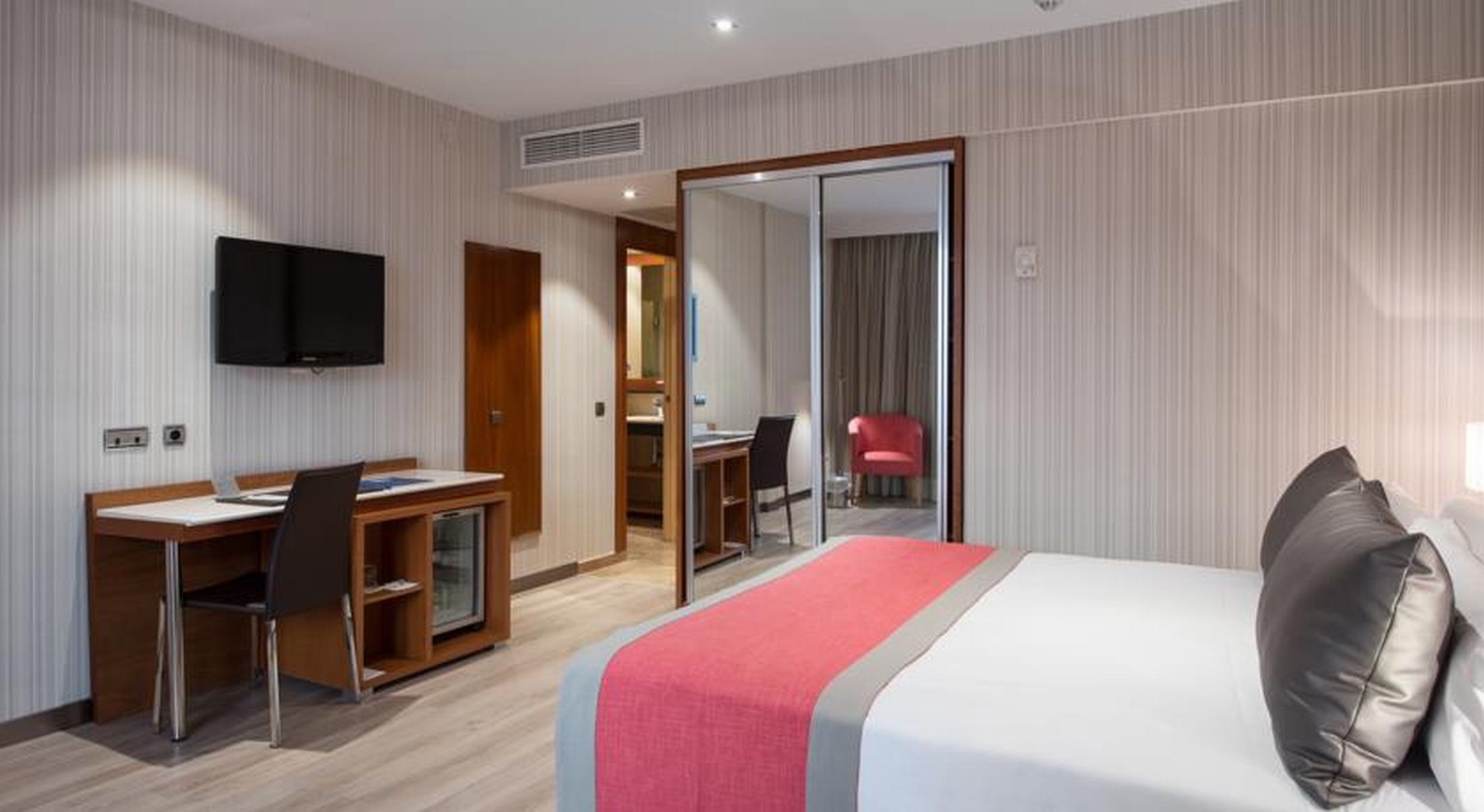 Junior Suite Capacity 1