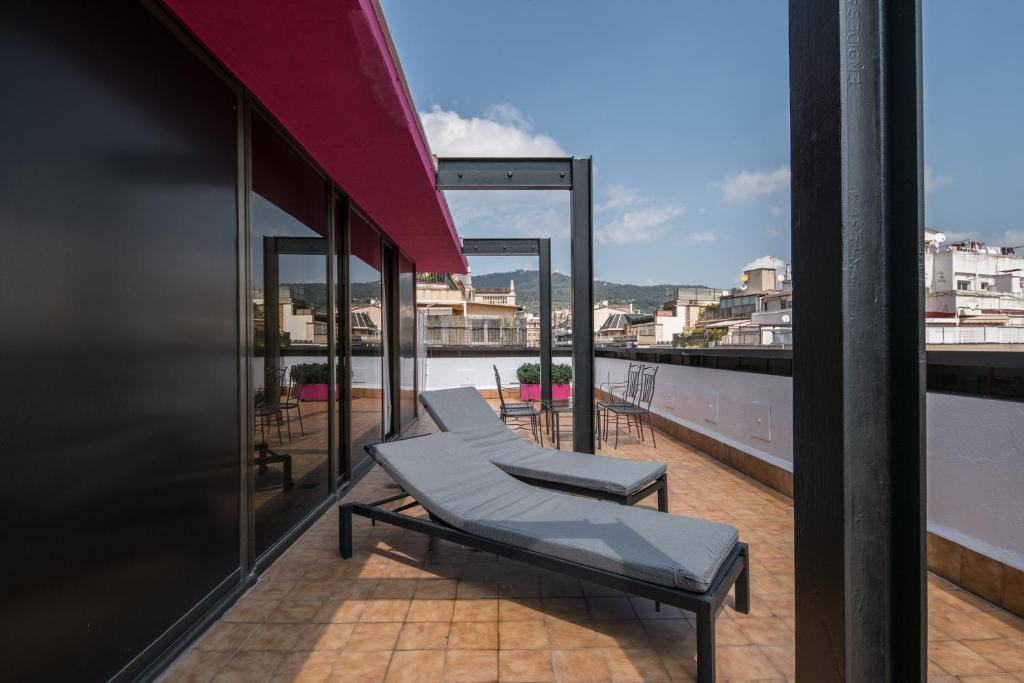 Double Single Superior with Terrace