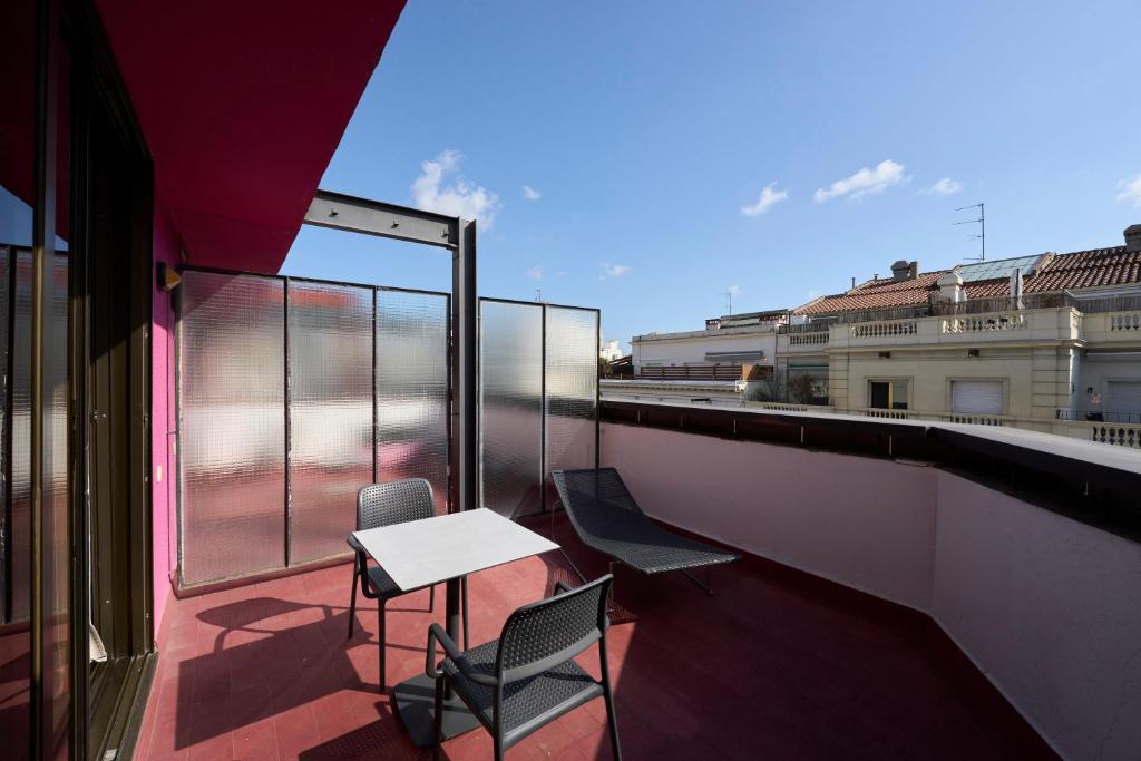 Double Single Superior with Terrace