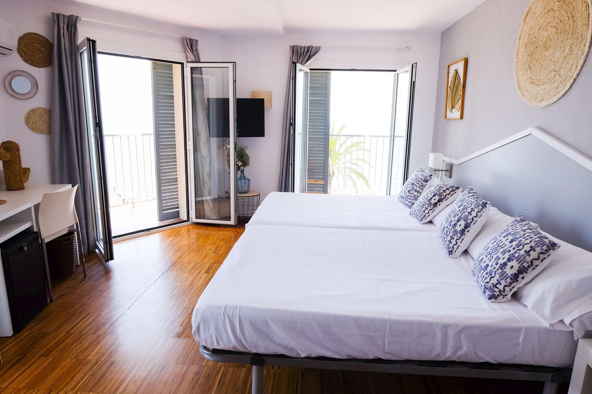 Double or Twin Superior Sea View