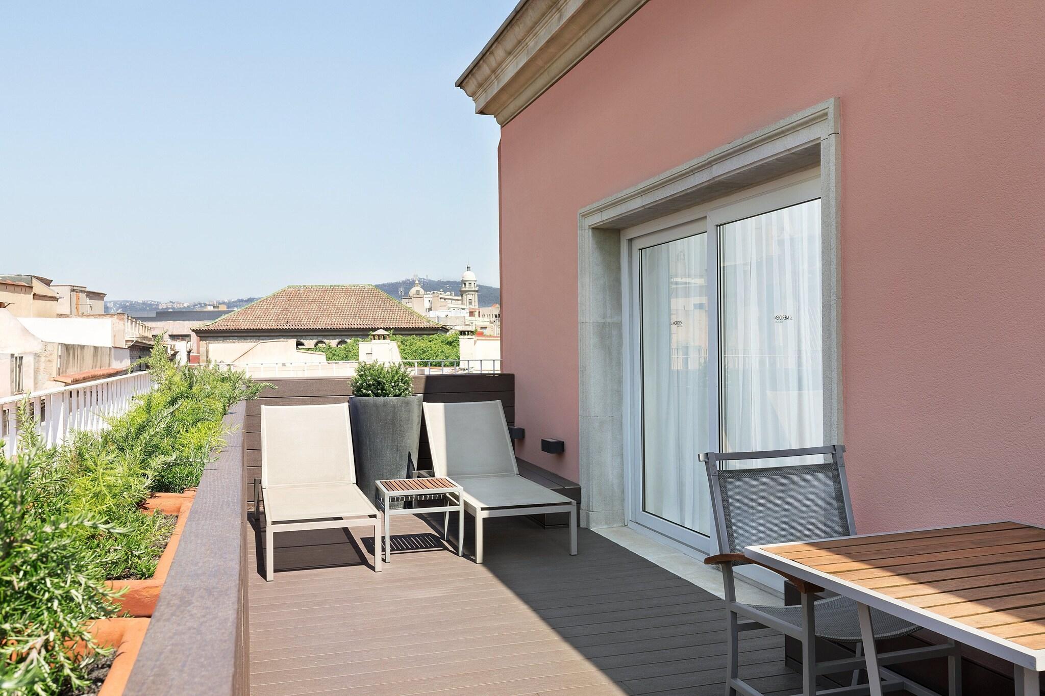 Suite King Bed One Bedroom 