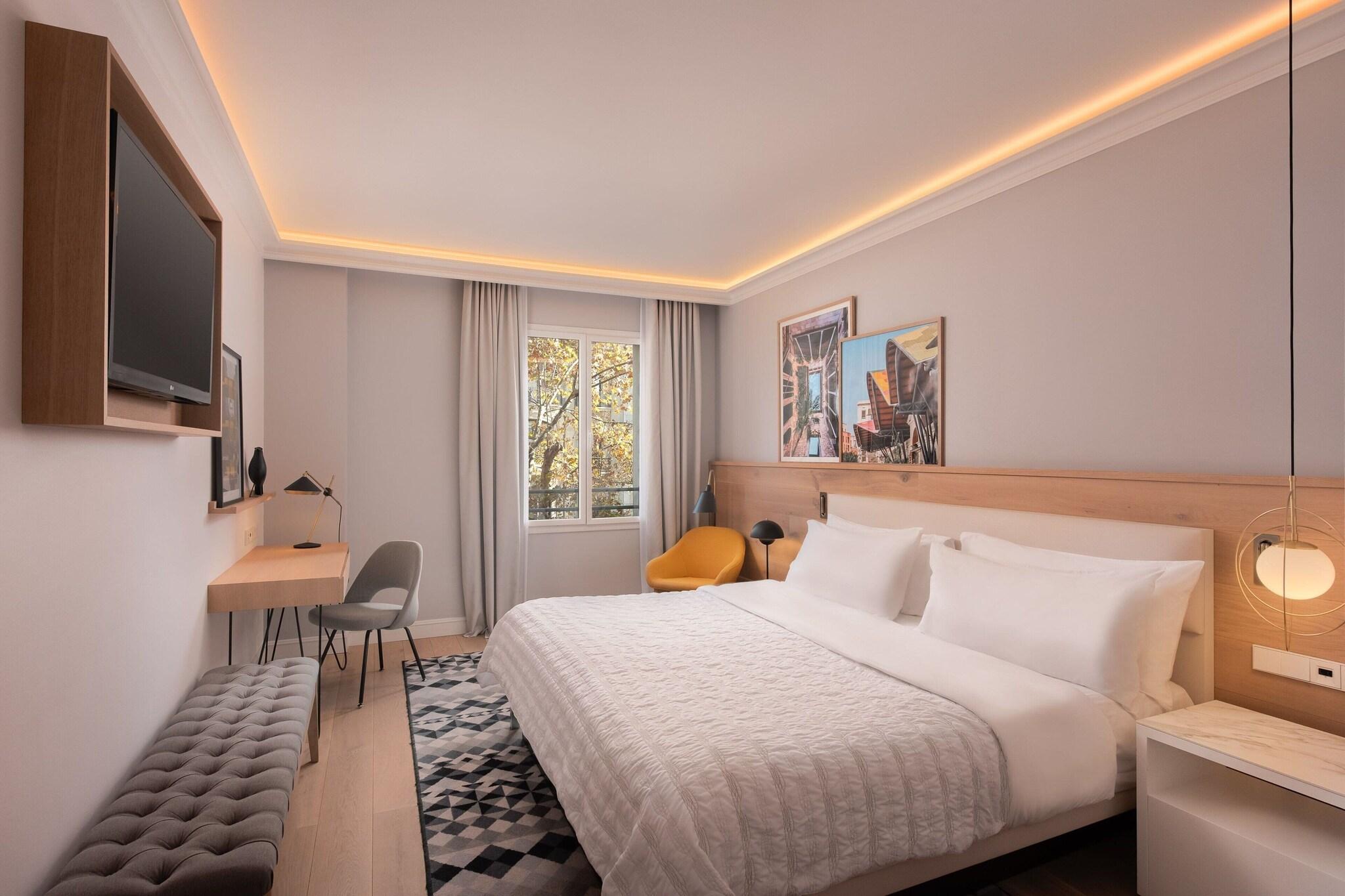 Double Premium King Bed