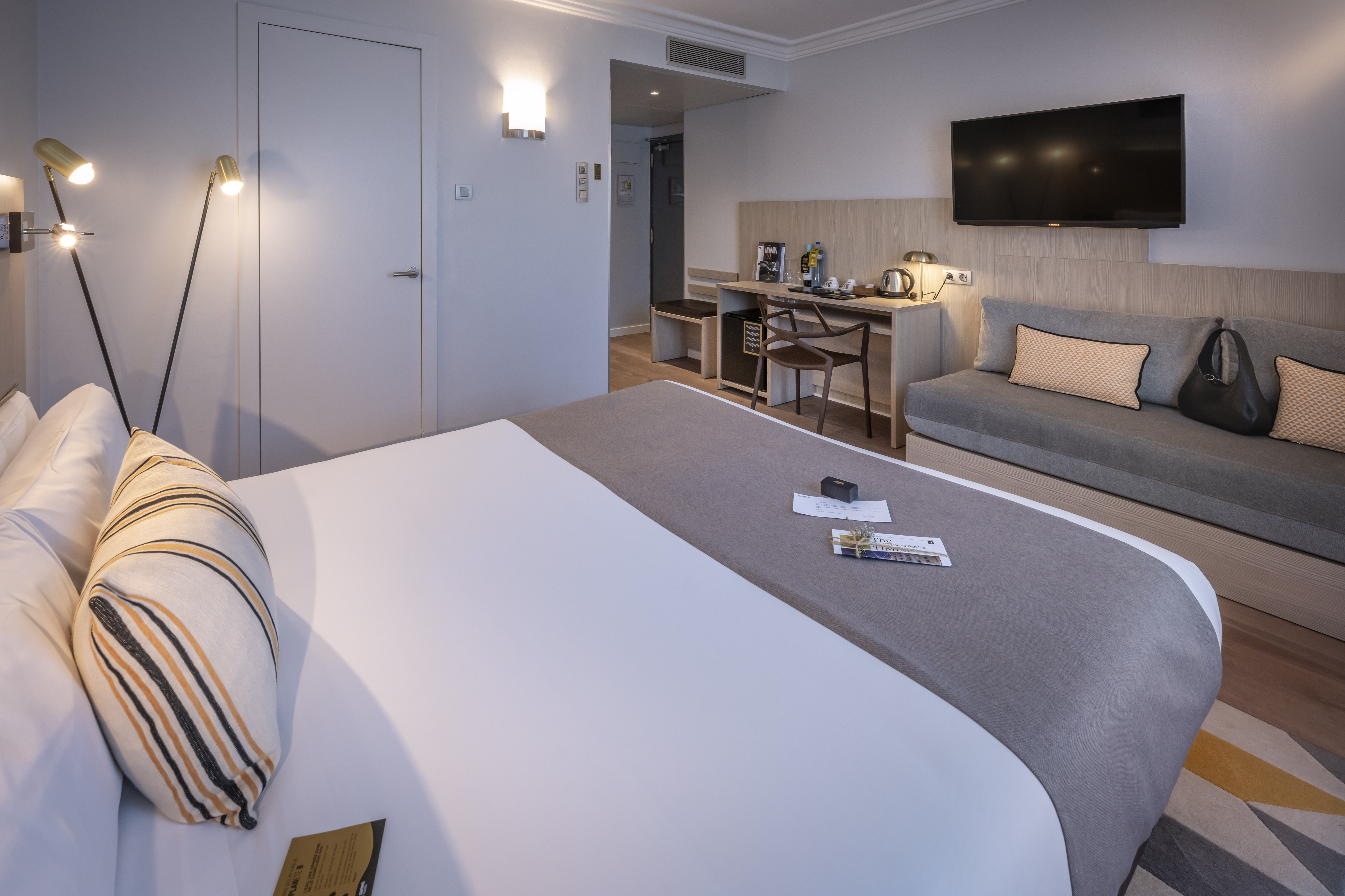 Double or Twin Deluxe with Views