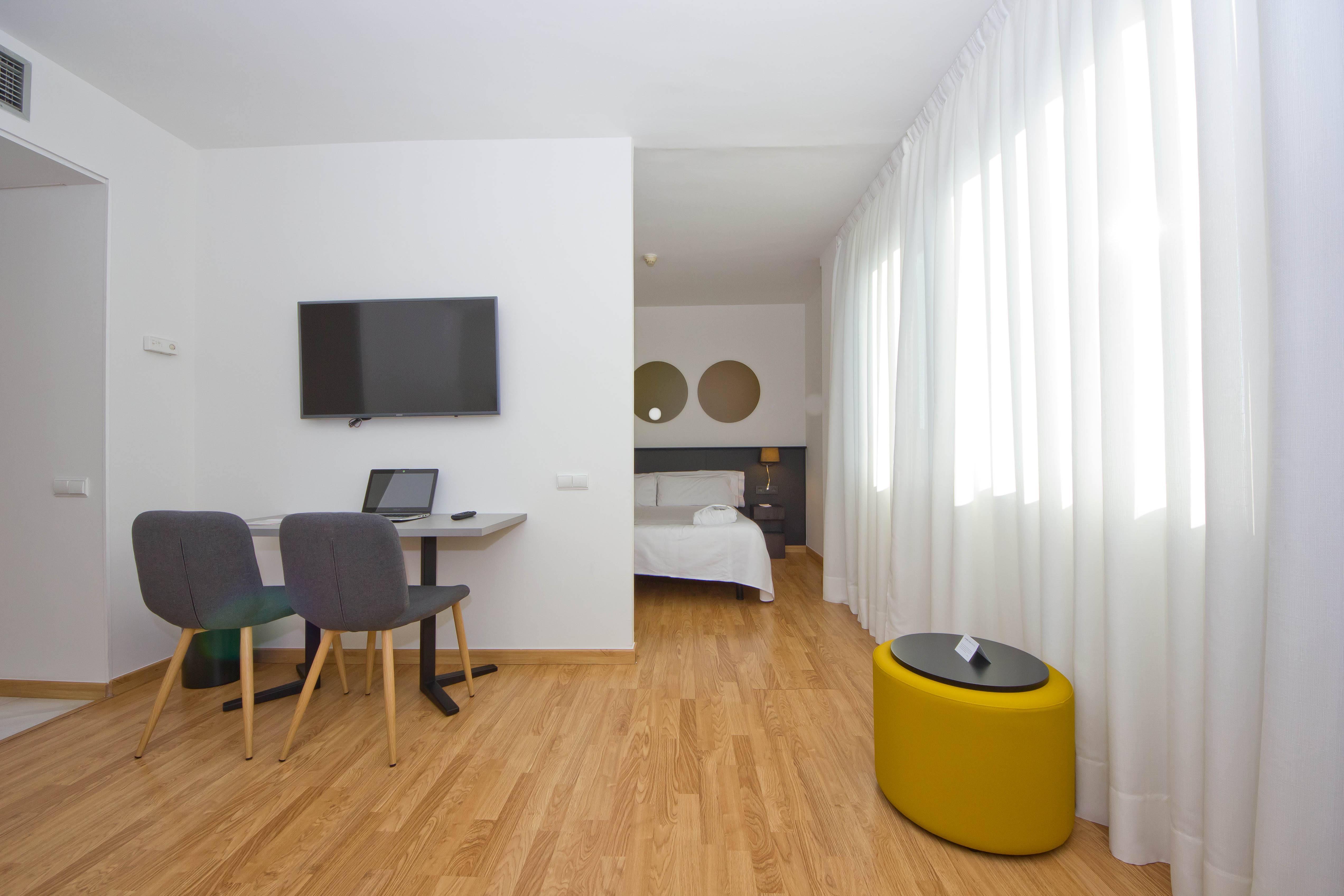 Family Room Superior