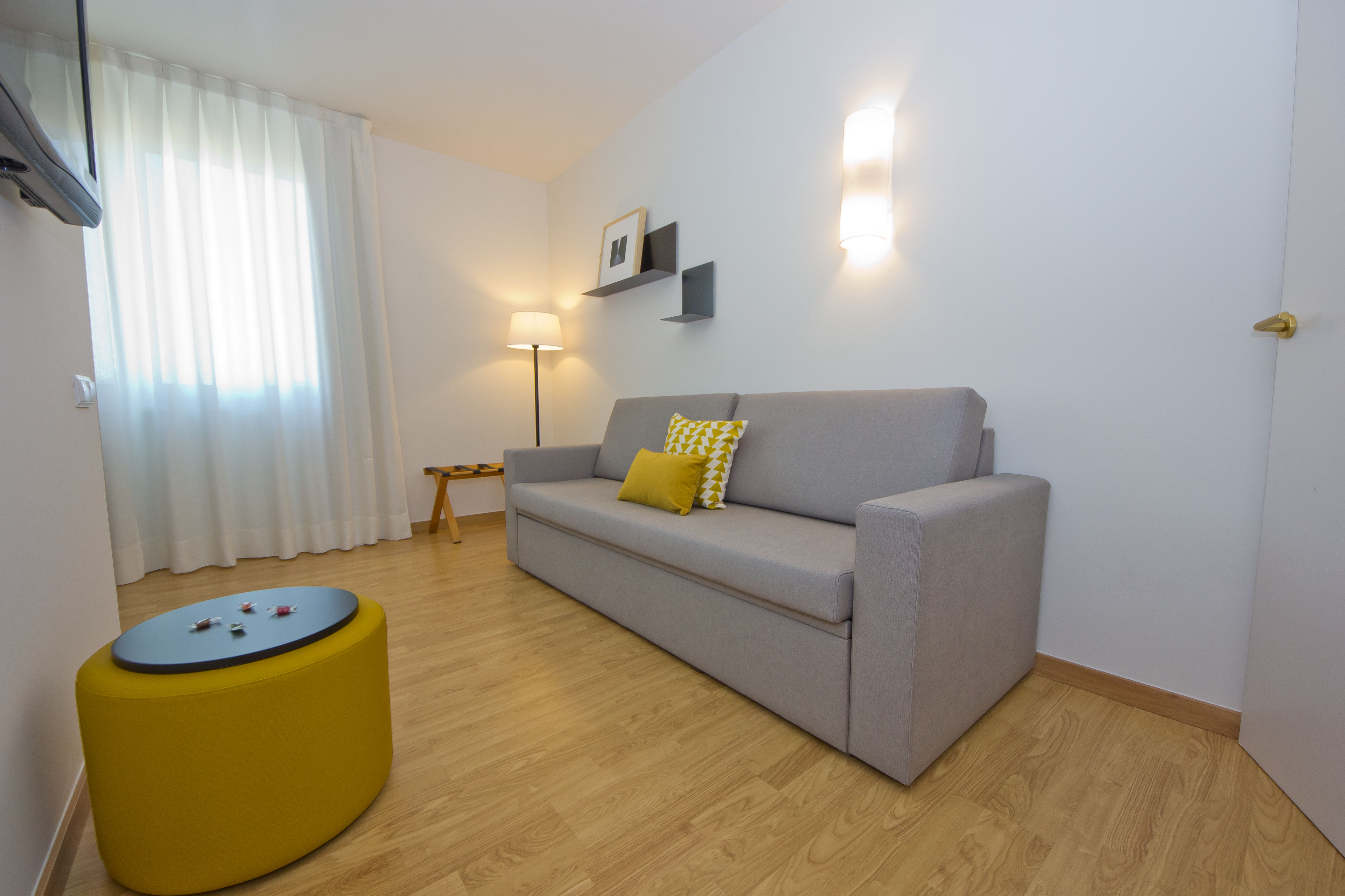 Family Room Superior