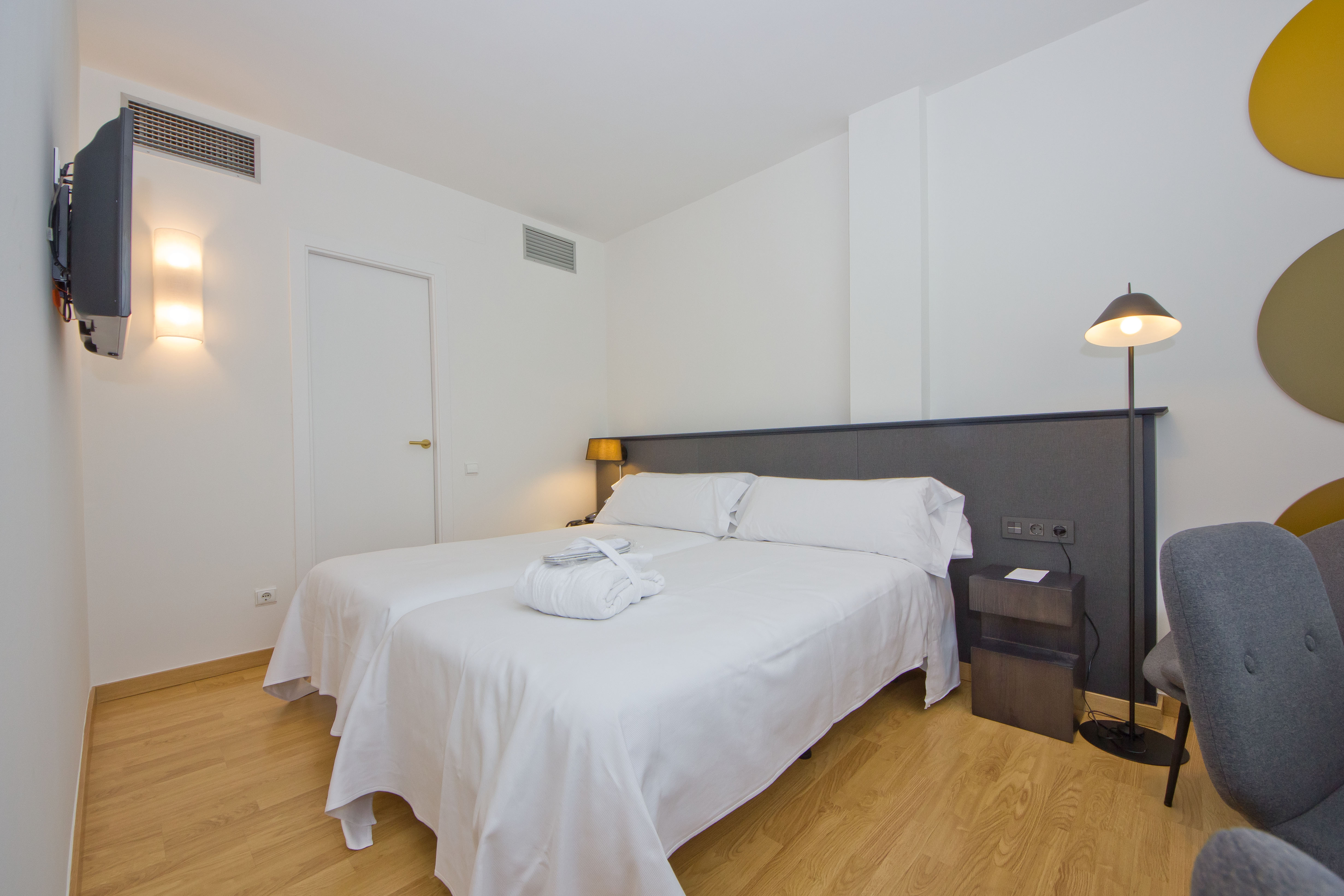 Double Single Superior