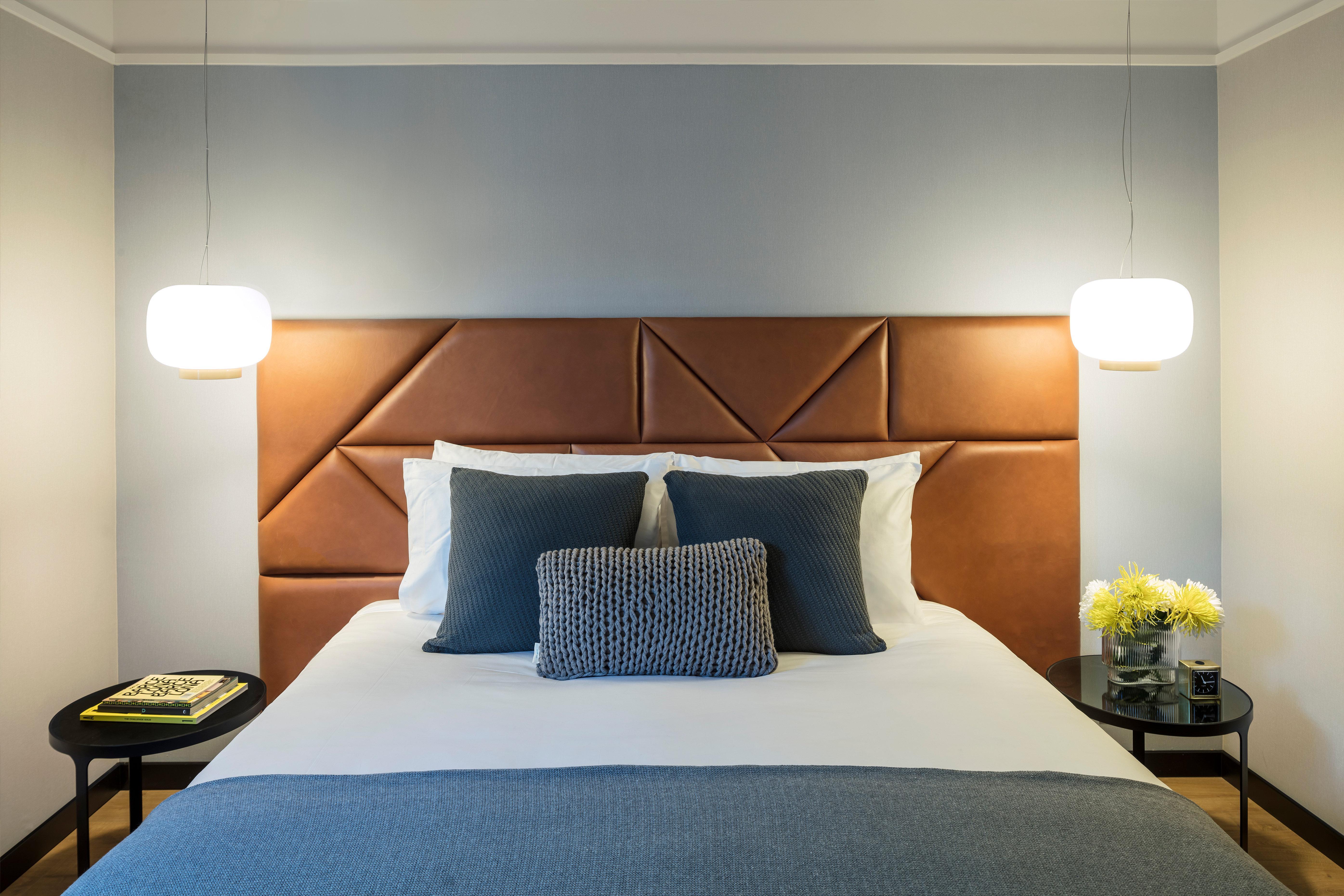 Double Queen Size Bed