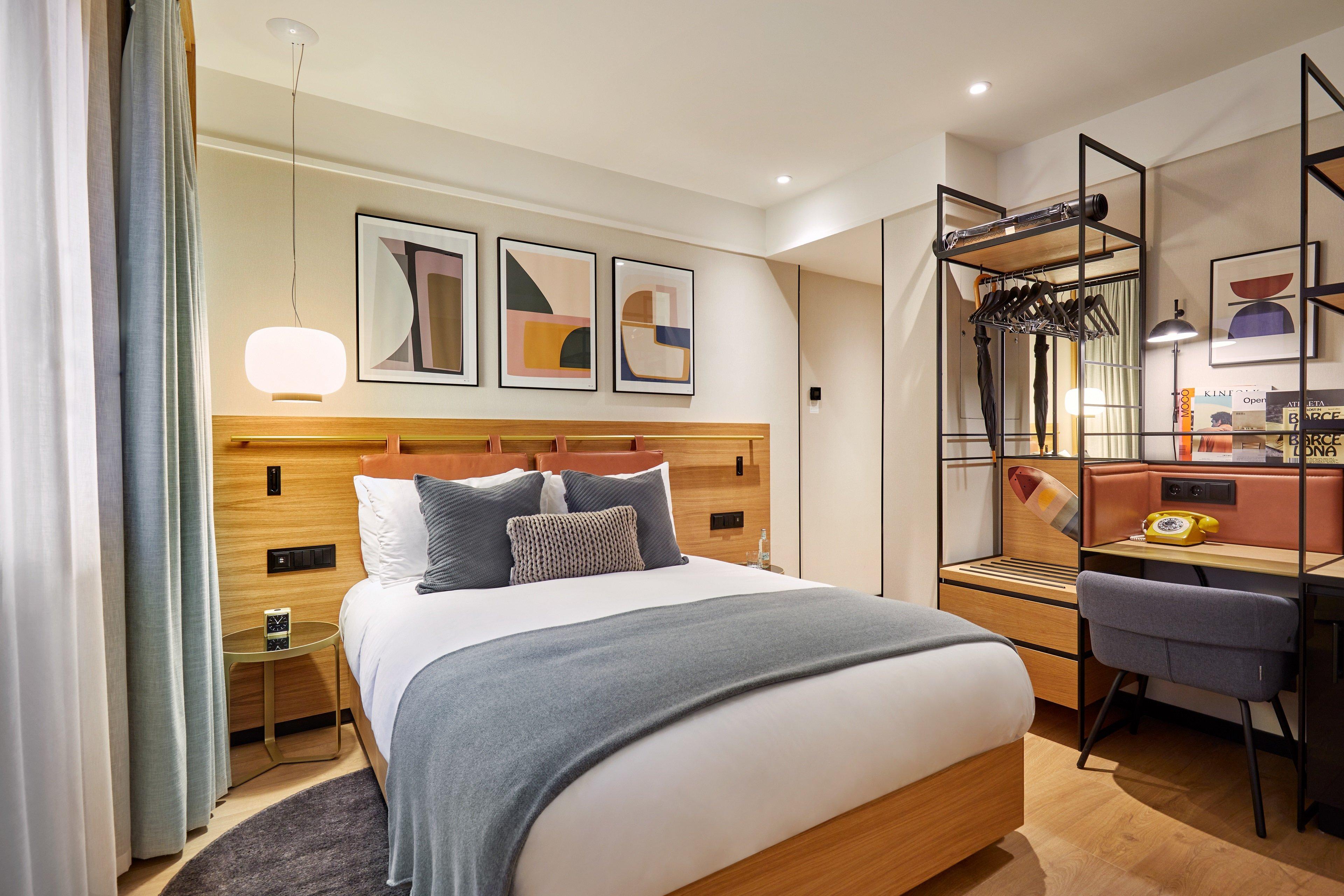 Double Queen Size Bed