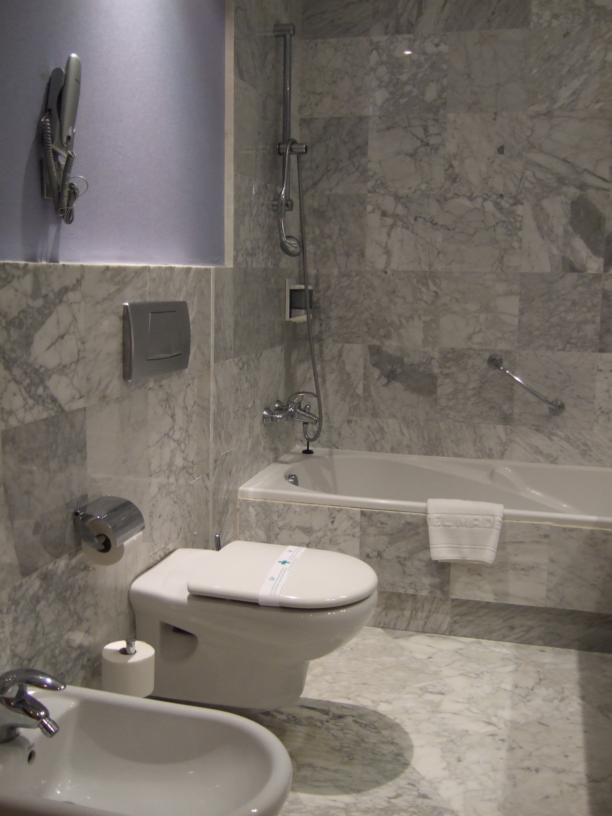 Double Single Without Balcony