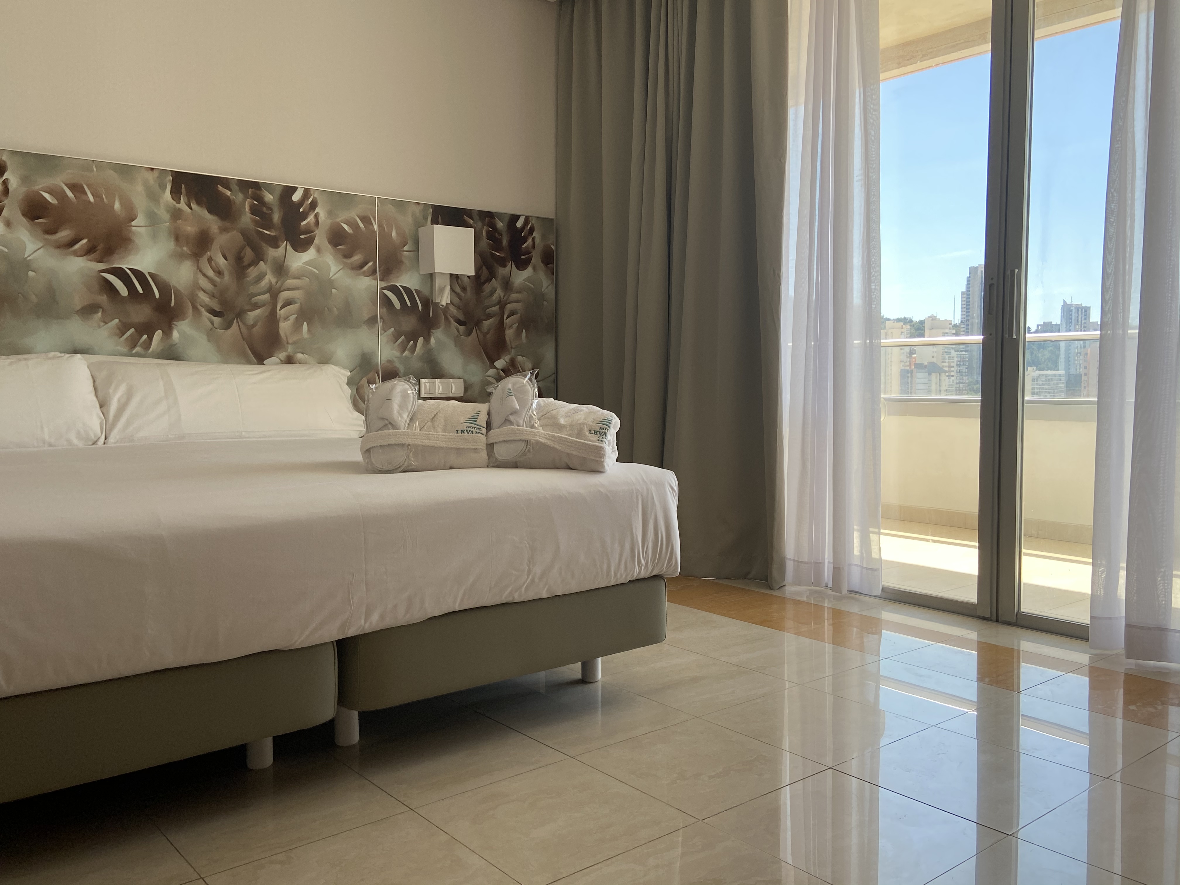 Double Single Premium