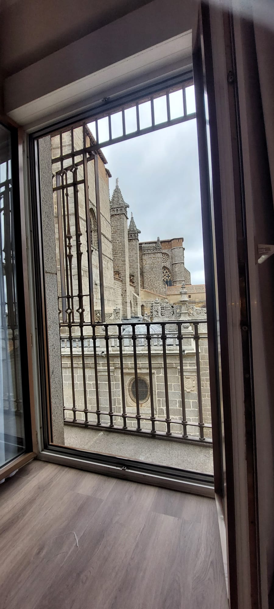 Double Premier King Bed