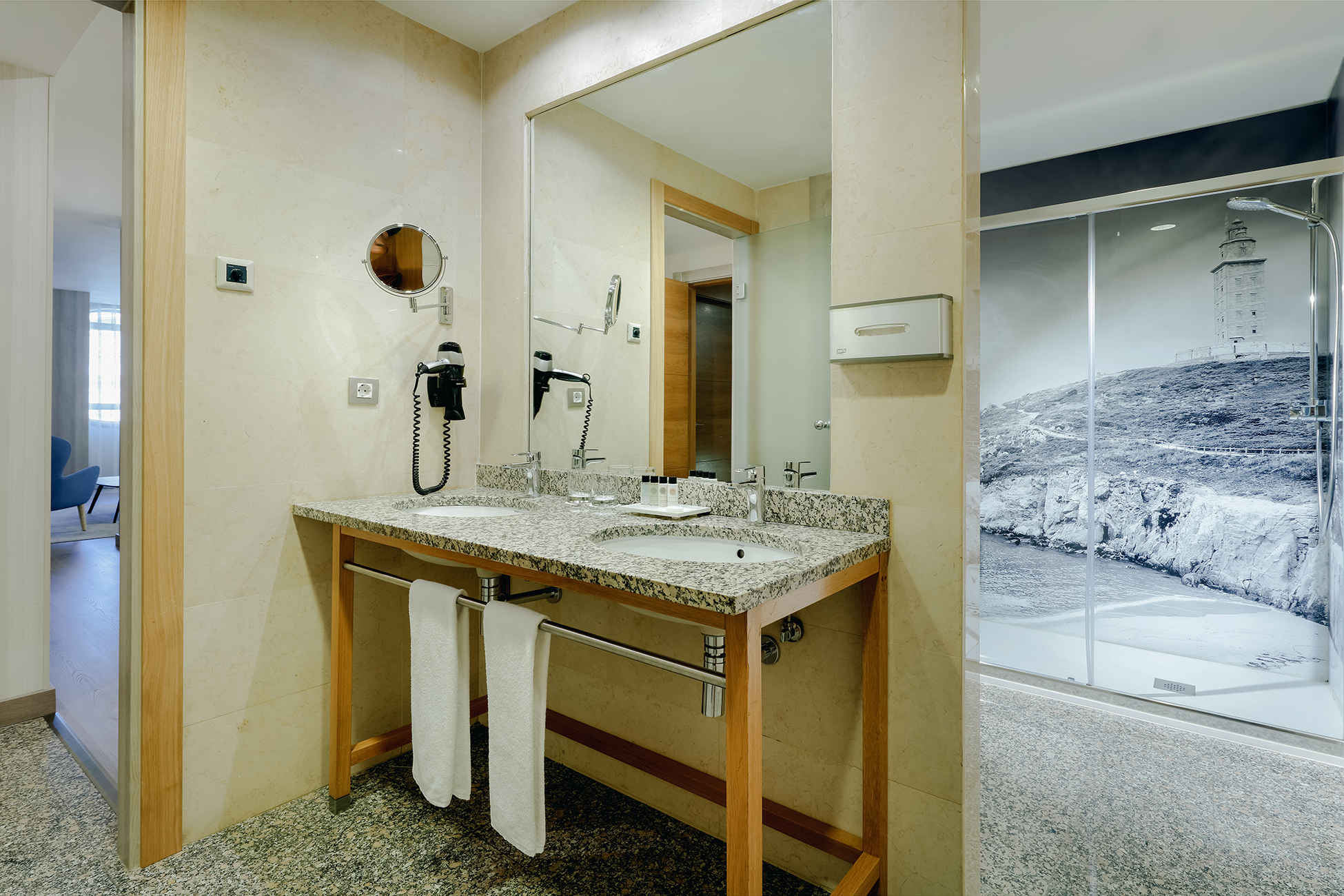 Junior Suite Standard