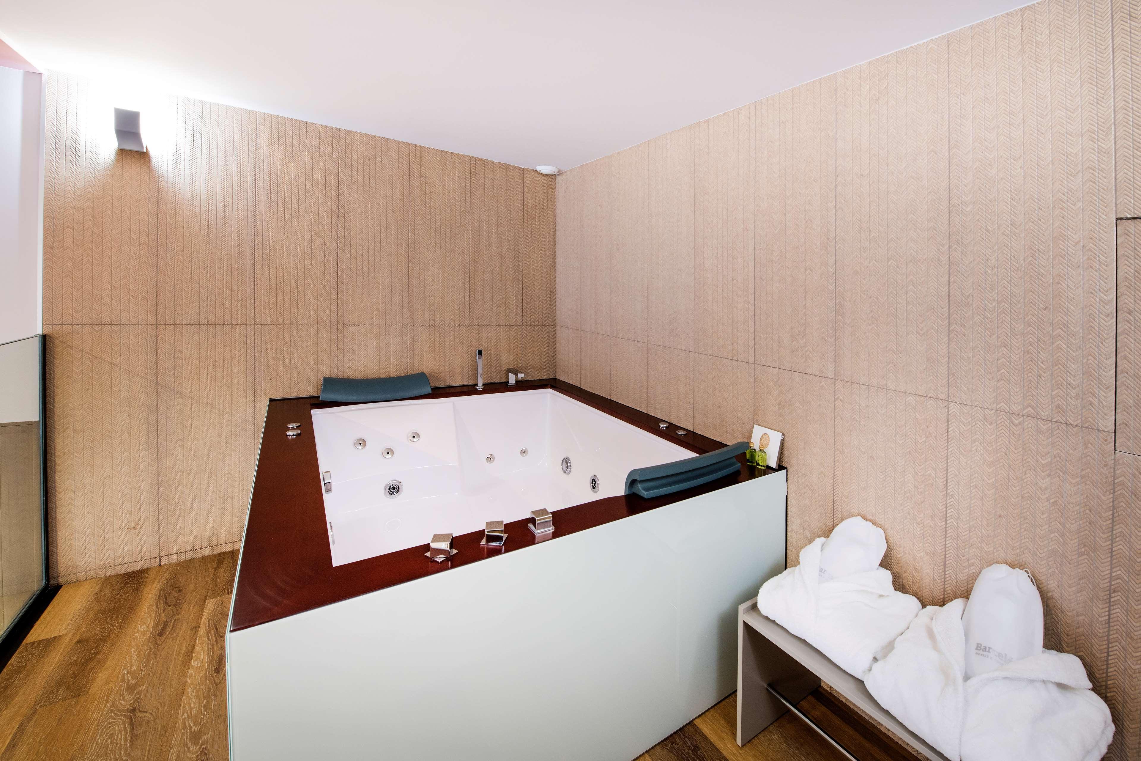 Double or Twin Duplex