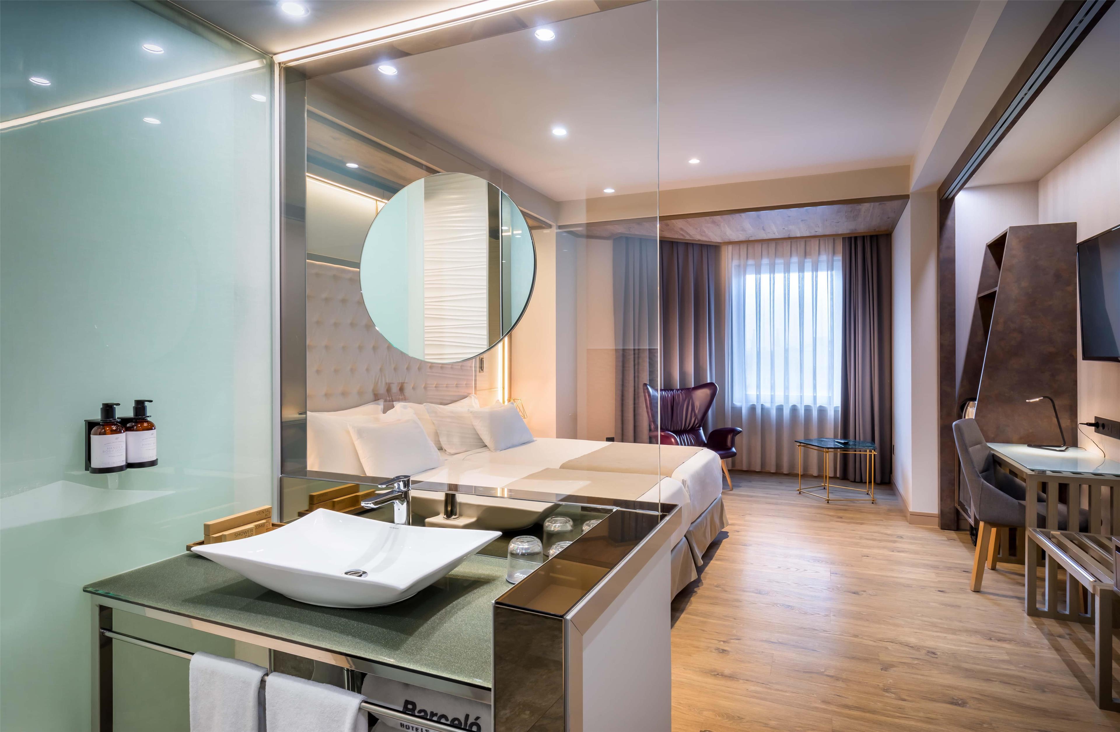 Double or Twin Superior