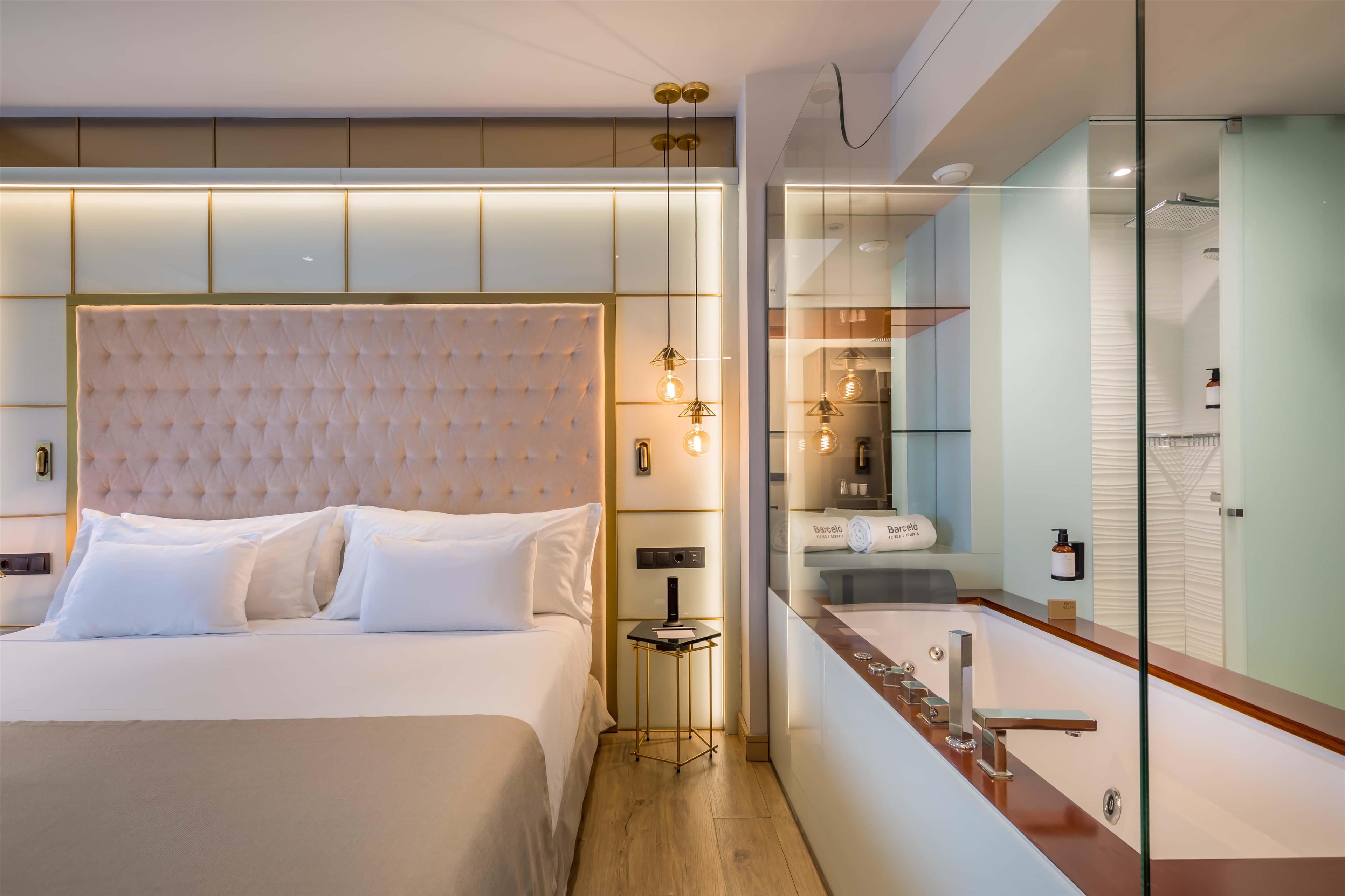 Double or Twin Superior