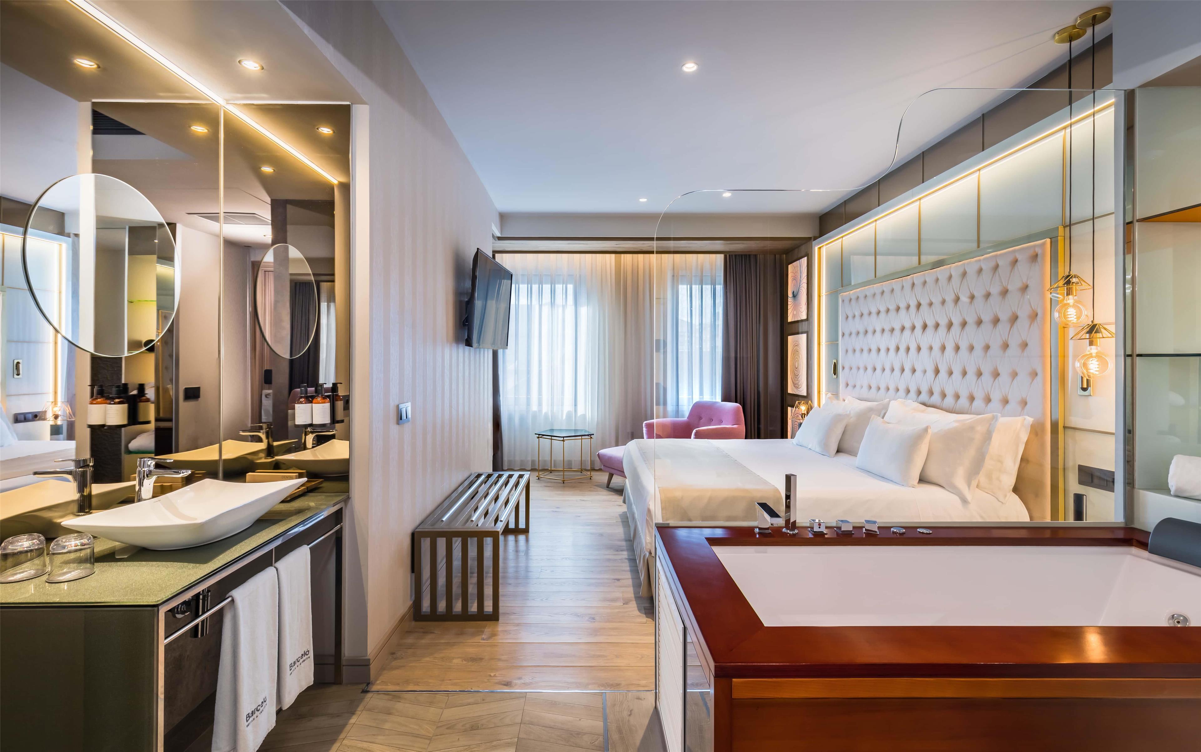 Double or Twin Superior